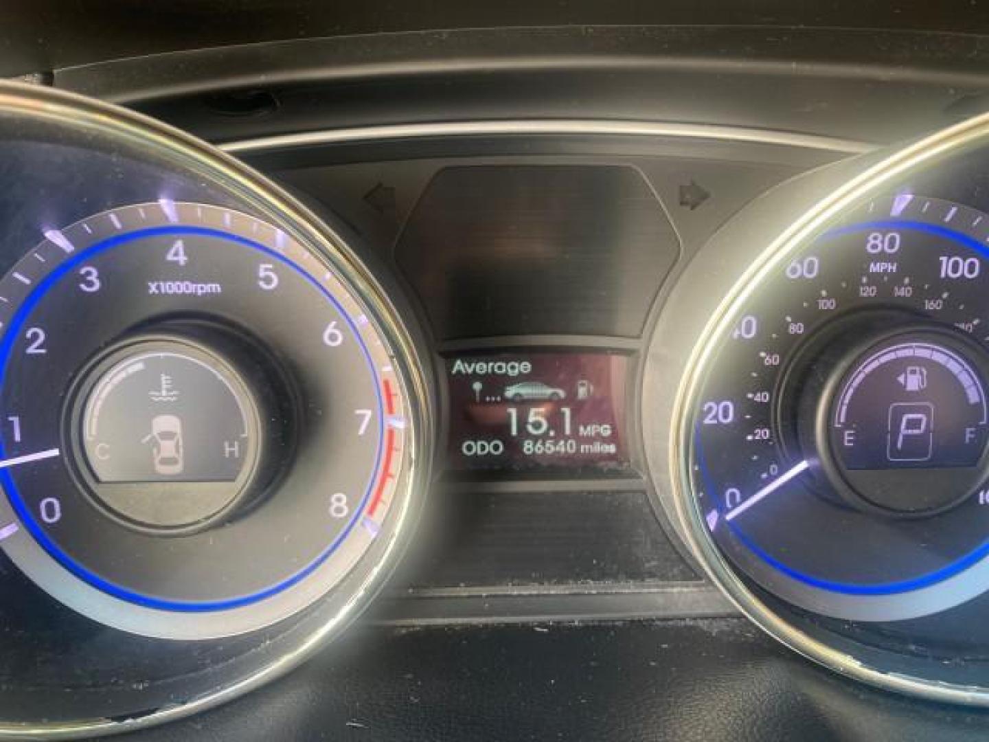 2013 Harbor Gray Metallic /Gray Hyundai Sonata Limited 29 SERVICES FL (5NPEC4AB5DH) with an 2.0L DOHC 16-Valve I4 Turbocharged GDI Engine engine, Automatic transmission, located at 4701 North Dixie Hwy, Pompano Beach, FL, 33064, (954) 422-2889, 26.240938, -80.123474 - OUR WEBPAGE FLORIDACARS1.COM HAS OVER 100 PHOTOS AND FREE CARFAX LINK 2013 HYUNDAI SONATA SE 2.0T VIN: 5NPEC4AB5DH558214 5 N P E C 4 A B 5 D H 5 5 8 2 1 4 SEDAN 4 DR 2.0L I4 F DOHC 16V GASOLINE FRONT WHEEL DRIVE Highlighted Features Sunroof CD Player Leather Seats Alloy Wheels Power Windows Power Lo - Photo#18