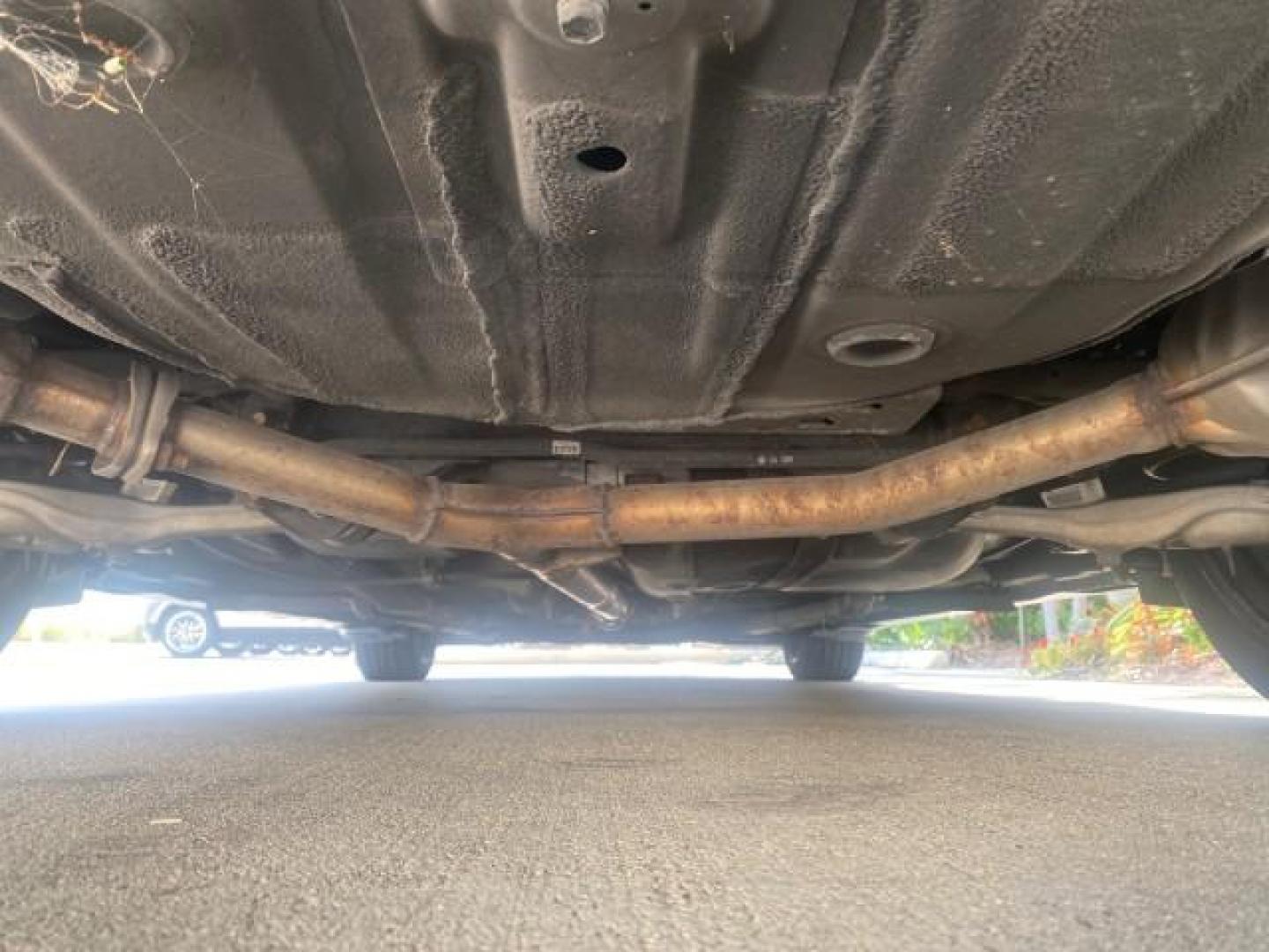 2013 Harbor Gray Metallic /Gray Hyundai Sonata Limited 29 SERVICES FL (5NPEC4AB5DH) with an 2.0L DOHC 16-Valve I4 Turbocharged GDI Engine engine, Automatic transmission, located at 4701 North Dixie Hwy, Pompano Beach, FL, 33064, (954) 422-2889, 26.240938, -80.123474 - OUR WEBPAGE FLORIDACARS1.COM HAS OVER 100 PHOTOS AND FREE CARFAX LINK 2013 HYUNDAI SONATA SE 2.0T VIN: 5NPEC4AB5DH558214 5 N P E C 4 A B 5 D H 5 5 8 2 1 4 SEDAN 4 DR 2.0L I4 F DOHC 16V GASOLINE FRONT WHEEL DRIVE Highlighted Features Sunroof CD Player Leather Seats Alloy Wheels Power Windows Power Lo - Photo#22