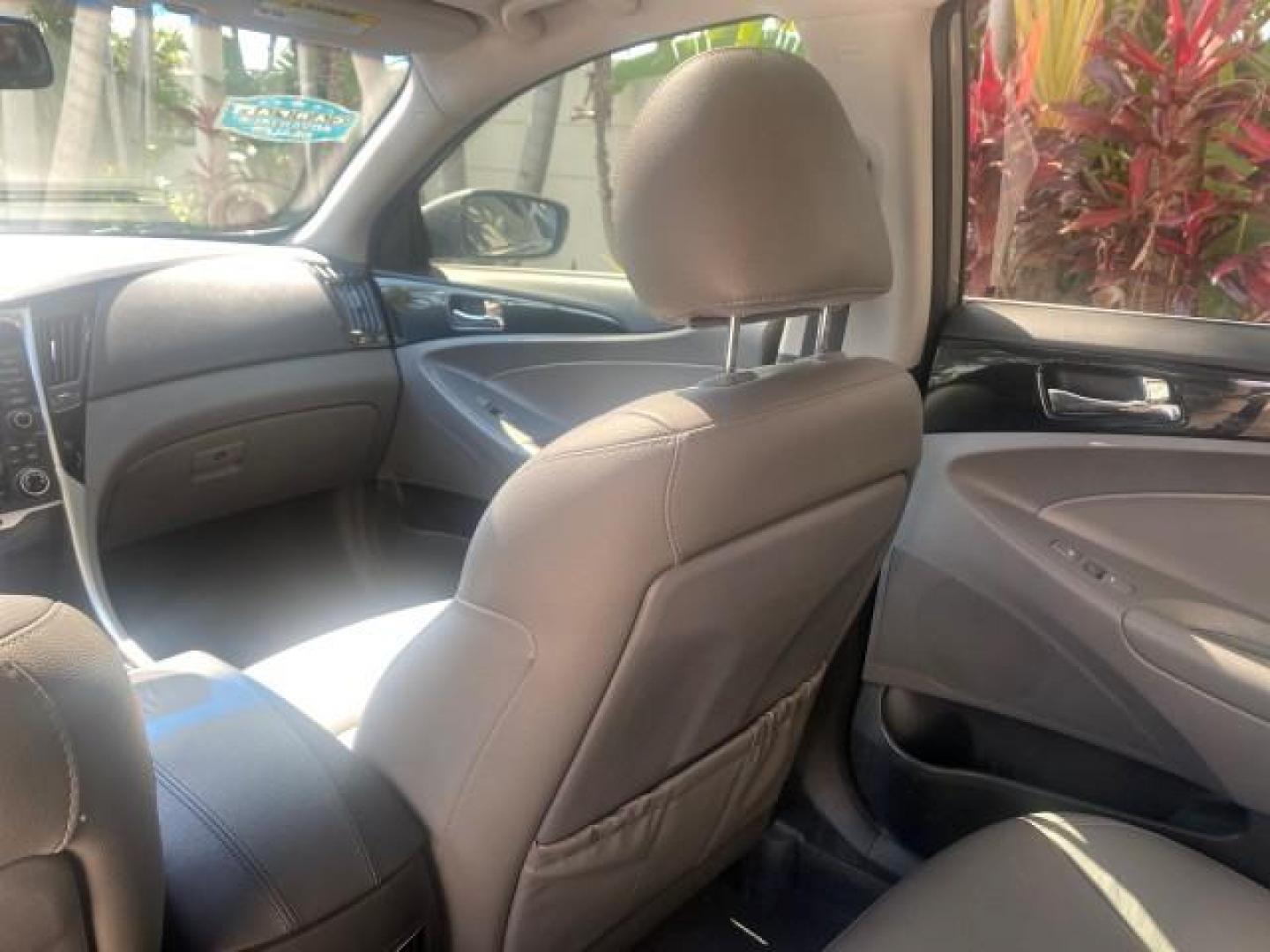 2013 Harbor Gray Metallic /Gray Hyundai Sonata Limited 29 SERVICES FL (5NPEC4AB5DH) with an 2.0L DOHC 16-Valve I4 Turbocharged GDI Engine engine, Automatic transmission, located at 4701 North Dixie Hwy, Pompano Beach, FL, 33064, (954) 422-2889, 26.240938, -80.123474 - OUR WEBPAGE FLORIDACARS1.COM HAS OVER 100 PHOTOS AND FREE CARFAX LINK 2013 HYUNDAI SONATA SE 2.0T VIN: 5NPEC4AB5DH558214 5 N P E C 4 A B 5 D H 5 5 8 2 1 4 SEDAN 4 DR 2.0L I4 F DOHC 16V GASOLINE FRONT WHEEL DRIVE Highlighted Features Sunroof CD Player Leather Seats Alloy Wheels Power Windows Power Lo - Photo#67