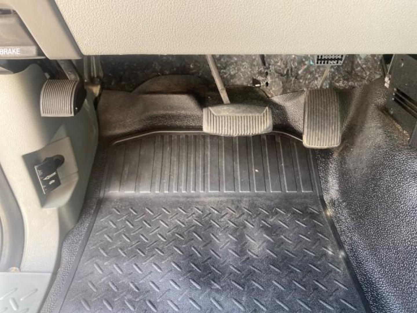 2008 Oxford White /Flint Ford F-150 XL LOW MILES 50,695 (1FTRF12288K) with an 4.2L EFI V6 Engine engine, Automatic transmission, located at 4701 North Dixie Hwy, Pompano Beach, FL, 33064, (954) 422-2889, 26.240938, -80.123474 - OUR WEBPAGE FLORIDACARS1.COM HAS OVER 100 PHOTOS AND FREE CARFAX LINK 2008 FORD F-150 STX 80 INCH BED VIN: 1FTRF12288KE96420 1 F T R F 1 2 2 8 8 K E 9 6 4 2 0 PICKUP 4.2L V6 F GASOLINE REAR WHEEL DRIVE Top Features Bed Liner Tow Hitch Running Boards Vinyl Seats Basic Features ABS Brakes Air Conditio - Photo#42