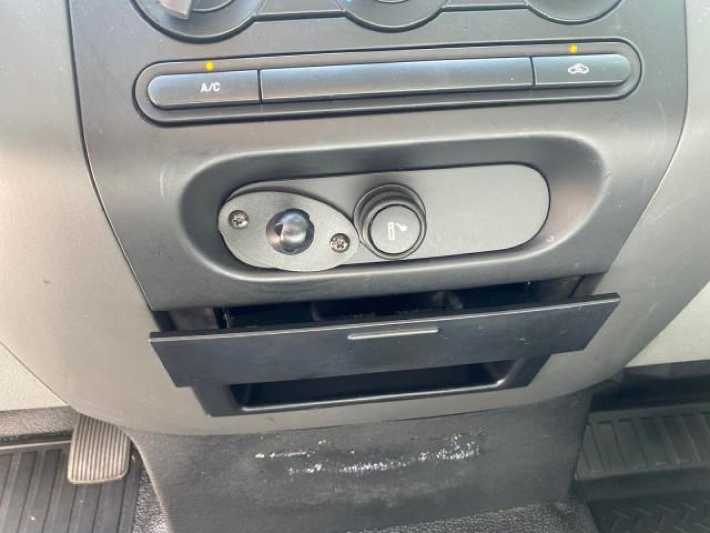 2008 Oxford White /Flint Ford F-150 XL LOW MILES 50,695 (1FTRF12288K) with an 4.2L EFI V6 Engine engine, Automatic transmission, located at 4701 North Dixie Hwy, Pompano Beach, FL, 33064, (954) 422-2889, 26.240938, -80.123474 - OUR WEBPAGE FLORIDACARS1.COM HAS OVER 100 PHOTOS AND FREE CARFAX LINK 2008 FORD F-150 STX 80 INCH BED VIN: 1FTRF12288KE96420 1 F T R F 1 2 2 8 8 K E 9 6 4 2 0 PICKUP 4.2L V6 F GASOLINE REAR WHEEL DRIVE Top Features Bed Liner Tow Hitch Running Boards Vinyl Seats Basic Features ABS Brakes Air Conditio - Photo#46
