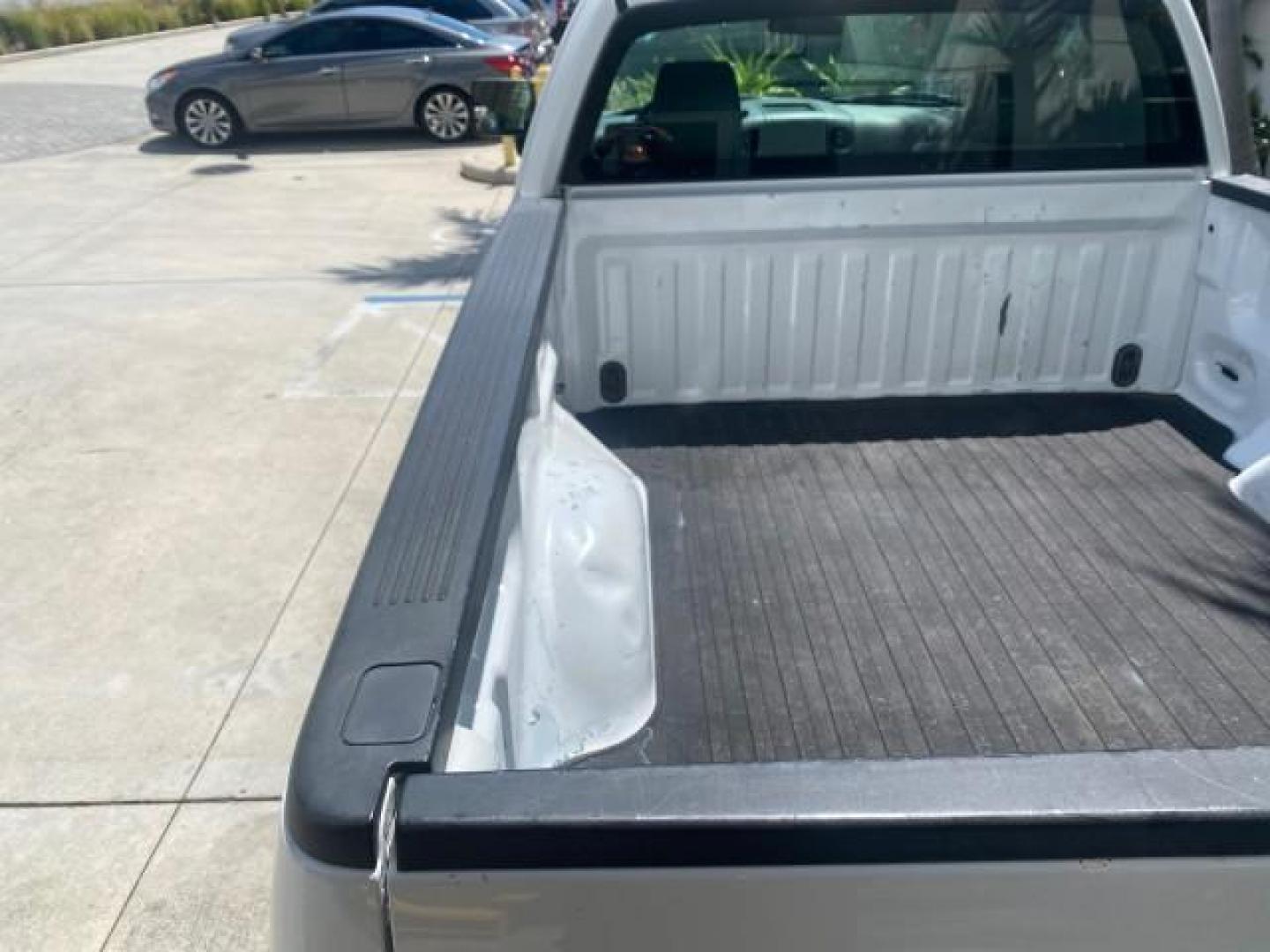 2008 Oxford White /Flint Ford F-150 XL LOW MILES 50,695 (1FTRF12288K) with an 4.2L EFI V6 Engine engine, Automatic transmission, located at 4701 North Dixie Hwy, Pompano Beach, FL, 33064, (954) 422-2889, 26.240938, -80.123474 - OUR WEBPAGE FLORIDACARS1.COM HAS OVER 100 PHOTOS AND FREE CARFAX LINK 2008 FORD F-150 STX 80 INCH BED VIN: 1FTRF12288KE96420 1 F T R F 1 2 2 8 8 K E 9 6 4 2 0 PICKUP 4.2L V6 F GASOLINE REAR WHEEL DRIVE Top Features Bed Liner Tow Hitch Running Boards Vinyl Seats Basic Features ABS Brakes Air Conditio - Photo#68