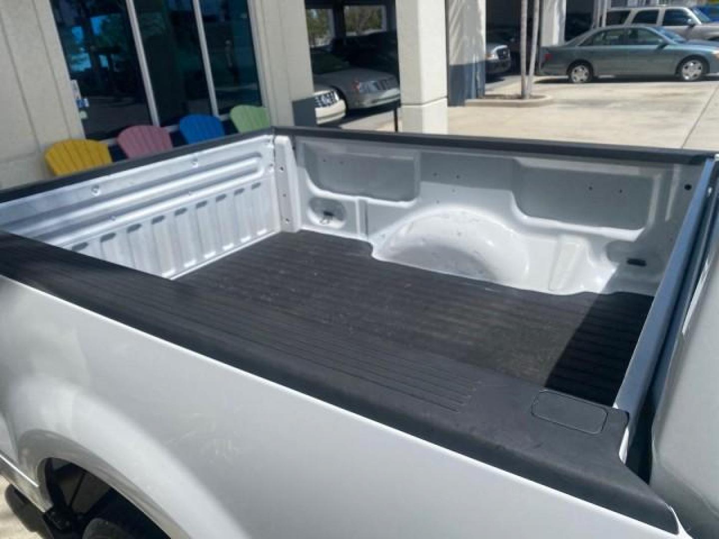 2008 Oxford White /Flint Ford F-150 XL LOW MILES 50,695 (1FTRF12288K) with an 4.2L EFI V6 Engine engine, Automatic transmission, located at 4701 North Dixie Hwy, Pompano Beach, FL, 33064, (954) 422-2889, 26.240938, -80.123474 - OUR WEBPAGE FLORIDACARS1.COM HAS OVER 100 PHOTOS AND FREE CARFAX LINK 2008 FORD F-150 STX 80 INCH BED VIN: 1FTRF12288KE96420 1 F T R F 1 2 2 8 8 K E 9 6 4 2 0 PICKUP 4.2L V6 F GASOLINE REAR WHEEL DRIVE Top Features Bed Liner Tow Hitch Running Boards Vinyl Seats Basic Features ABS Brakes Air Conditio - Photo#81