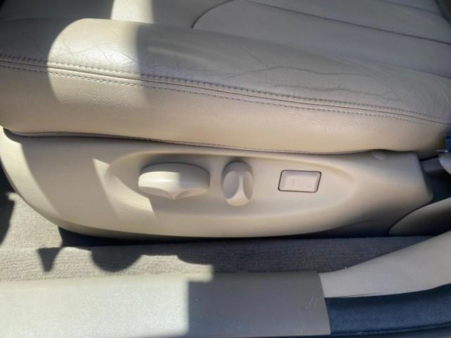 2001 Roman Bronze /Ivory Jaguar S-TYPE V8 4.0 LOW MILES 49,009 (SAJDA01P01G) with an 4.0L DOHC SMPI 32-Valve Aluminum Alloy V8 Engine engine, Automatic transmission, located at 4701 North Dixie Hwy, Pompano Beach, FL, 33064, (954) 422-2889, 26.240938, -80.123474 - OUR WEBPAGE FLORIDACARS1.COM HAS OVER 100 PHOTOS AND FREE CARFAX LINK 2001 JAGUAR S-TYPE 4.0 $ 49,355 NEW VIN: SAJDA01P01GM10625 S A J D A 0 1 P 0 1 G M 1 0 6 2 5 SEDAN 4 DR 4.0L V8 F DOHC 32V GASOLINE REAR WHEEL DRIVE Top Features Alloy Wheels Navigation System Front Seat Heaters Parking Sensors Le - Photo#35