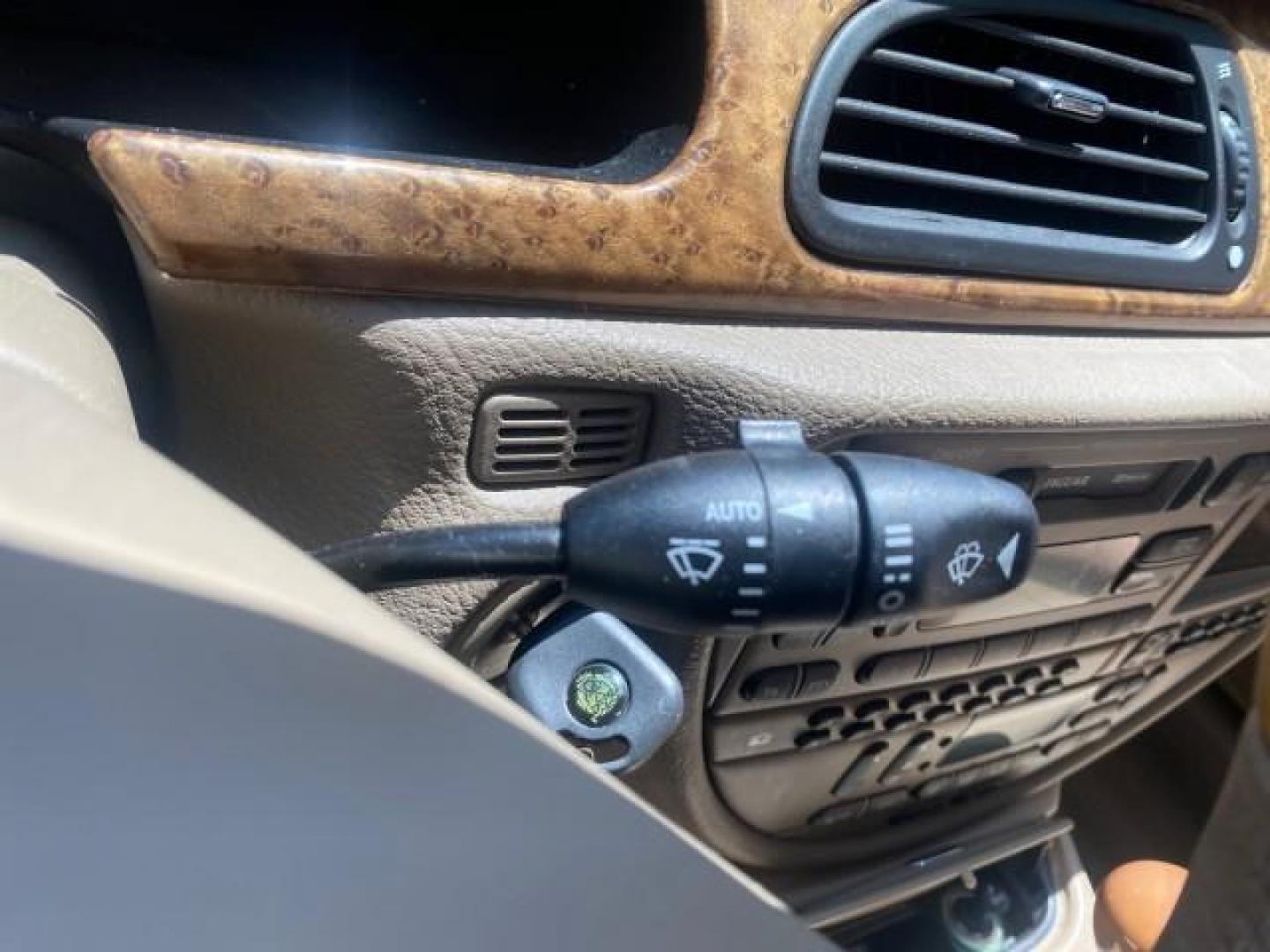 2001 Roman Bronze /Ivory Jaguar S-TYPE V8 4.0 LOW MILES 49,009 (SAJDA01P01G) with an 4.0L DOHC SMPI 32-Valve Aluminum Alloy V8 Engine engine, Automatic transmission, located at 4701 North Dixie Hwy, Pompano Beach, FL, 33064, (954) 422-2889, 26.240938, -80.123474 - OUR WEBPAGE FLORIDACARS1.COM HAS OVER 100 PHOTOS AND FREE CARFAX LINK 2001 JAGUAR S-TYPE 4.0 $ 49,355 NEW VIN: SAJDA01P01GM10625 S A J D A 0 1 P 0 1 G M 1 0 6 2 5 SEDAN 4 DR 4.0L V8 F DOHC 32V GASOLINE REAR WHEEL DRIVE Top Features Alloy Wheels Navigation System Front Seat Heaters Parking Sensors Le - Photo#42