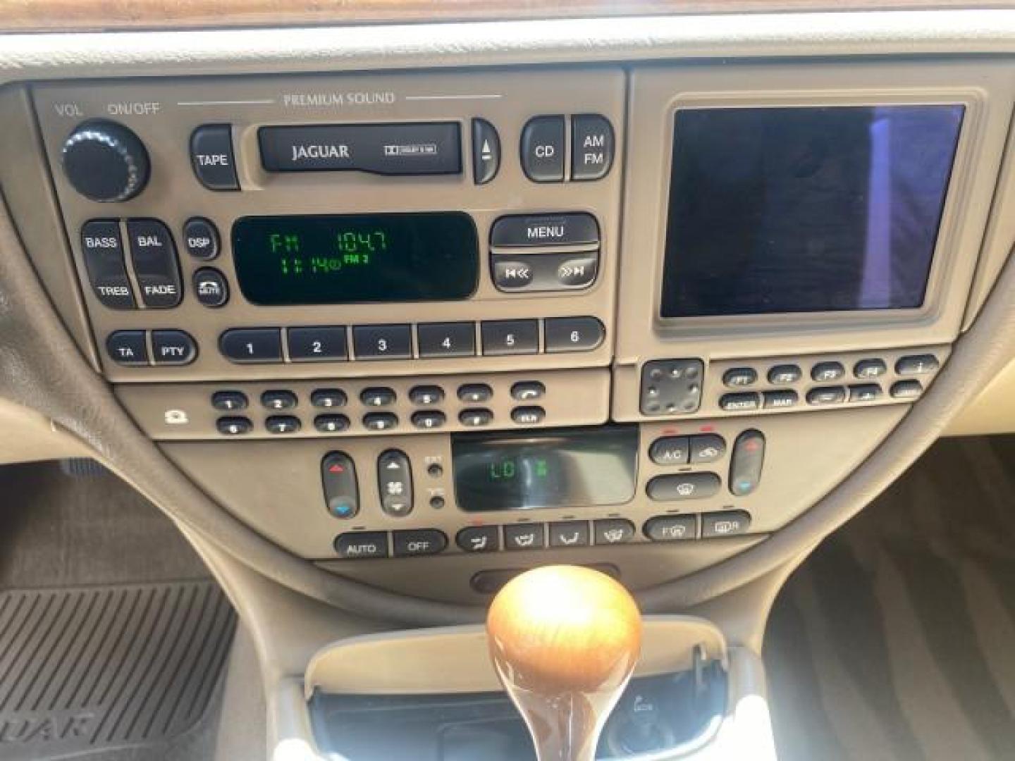 2001 Roman Bronze /Ivory Jaguar S-TYPE V8 4.0 LOW MILES 49,009 (SAJDA01P01G) with an 4.0L DOHC SMPI 32-Valve Aluminum Alloy V8 Engine engine, Automatic transmission, located at 4701 North Dixie Hwy, Pompano Beach, FL, 33064, (954) 422-2889, 26.240938, -80.123474 - OUR WEBPAGE FLORIDACARS1.COM HAS OVER 100 PHOTOS AND FREE CARFAX LINK 2001 JAGUAR S-TYPE 4.0 $ 49,355 NEW VIN: SAJDA01P01GM10625 S A J D A 0 1 P 0 1 G M 1 0 6 2 5 SEDAN 4 DR 4.0L V8 F DOHC 32V GASOLINE REAR WHEEL DRIVE Top Features Alloy Wheels Navigation System Front Seat Heaters Parking Sensors Le - Photo#48
