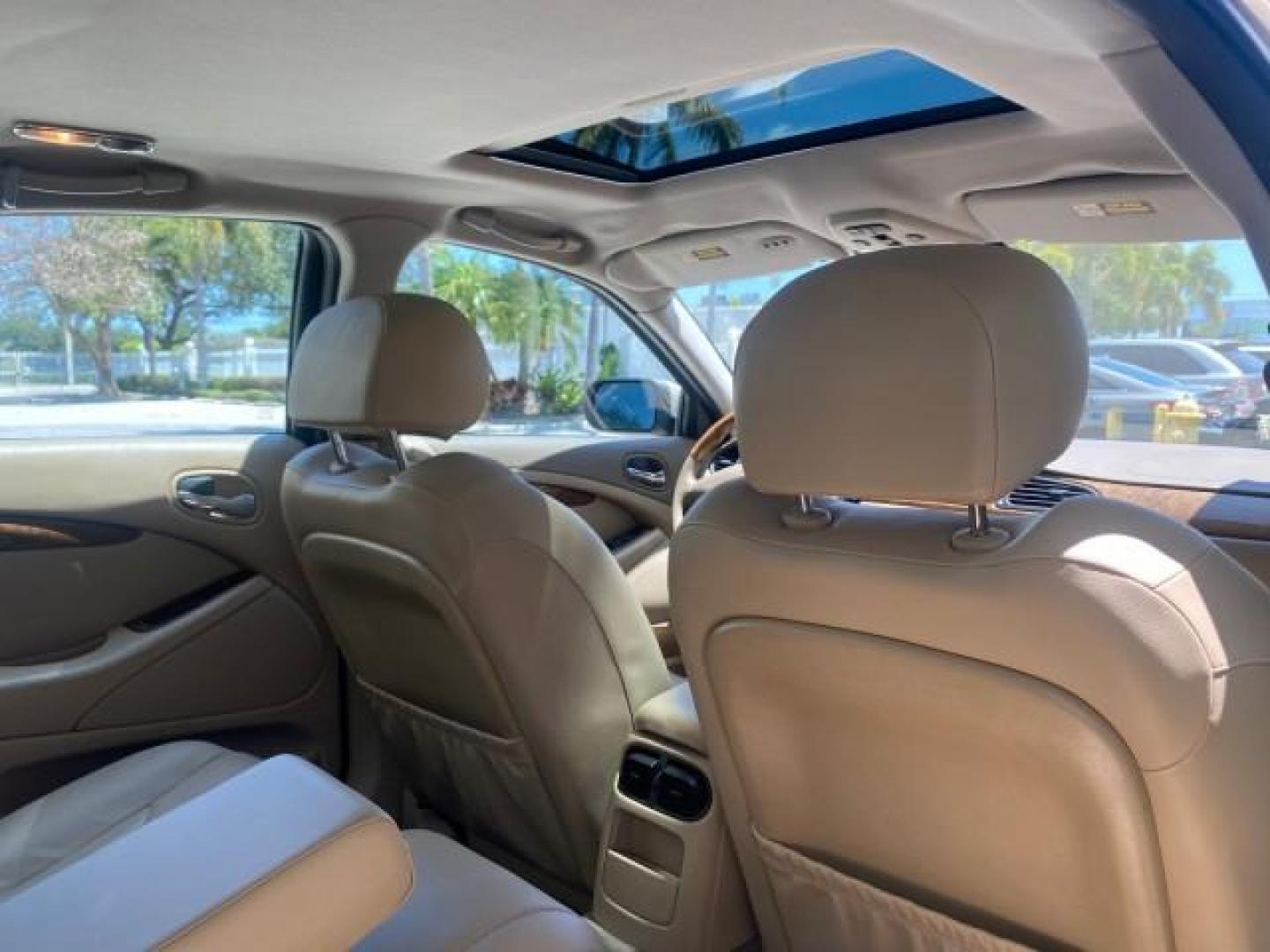 2001 Roman Bronze /Ivory Jaguar S-TYPE V8 4.0 LOW MILES 49,009 (SAJDA01P01G) with an 4.0L DOHC SMPI 32-Valve Aluminum Alloy V8 Engine engine, Automatic transmission, located at 4701 North Dixie Hwy, Pompano Beach, FL, 33064, (954) 422-2889, 26.240938, -80.123474 - OUR WEBPAGE FLORIDACARS1.COM HAS OVER 100 PHOTOS AND FREE CARFAX LINK 2001 JAGUAR S-TYPE 4.0 $ 49,355 NEW VIN: SAJDA01P01GM10625 S A J D A 0 1 P 0 1 G M 1 0 6 2 5 SEDAN 4 DR 4.0L V8 F DOHC 32V GASOLINE REAR WHEEL DRIVE Top Features Alloy Wheels Navigation System Front Seat Heaters Parking Sensors Le - Photo#88