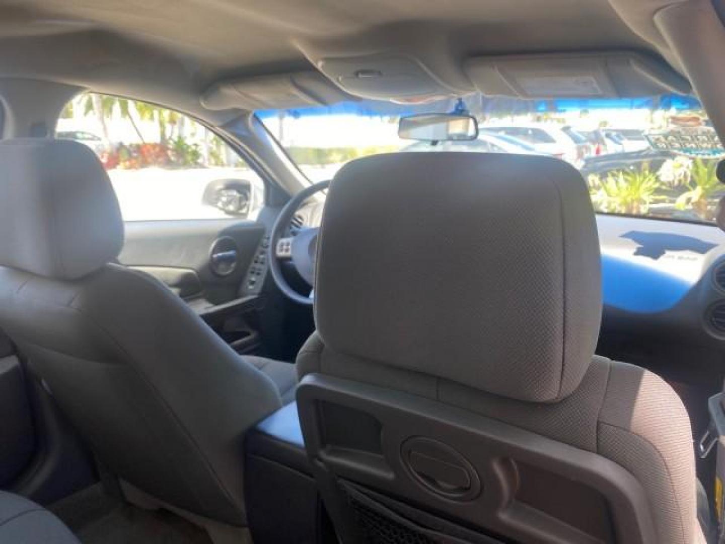 2004 Greystone Metallic /Dark Pewter Pontiac Grand Prix GT2 LOW MILES 76,788 1 OWNER FL (2G2WS522041) with an 3.8L 3800 Series Iii V6 SFI Engine engine, Automatic transmission, located at 4701 North Dixie Hwy, Pompano Beach, FL, 33064, (954) 422-2889, 26.240938, -80.123474 - OUR WEBPAGE FLORIDACARS1.COM HAS OVER 100 PHOTOS AND FREE CARFAX LINK 2004 PONTIAC GRAND PRIX GT2 VIN: 2G2WS522041302919 2 G 2 W S 5 2 2 0 4 1 3 0 2 9 1 9 SEDAN 4 DR 3.8L V6 F 30 MPG THE BEST GASOLINE FRONT WHEEL DRIVE Top Features Alloy Wheels Cloth Seats Basic Features ABS Brakes CD Audio Power Mi - Photo#86