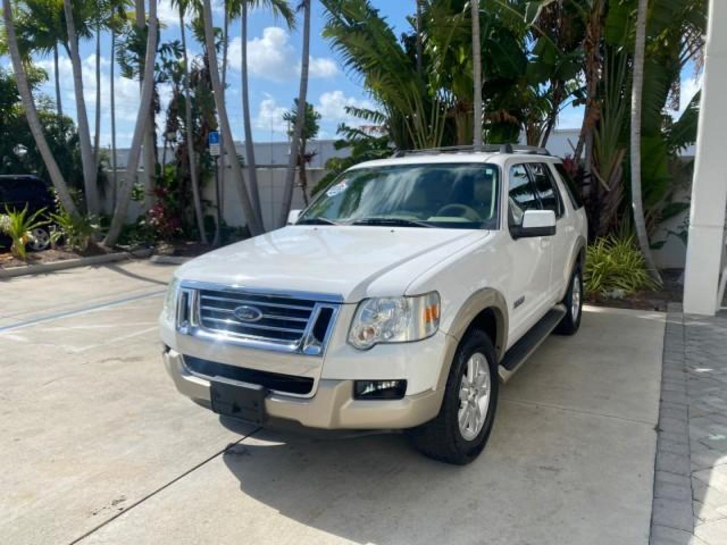 2006 Oxford White /Camel Ford Explorer Eddie Bauer 1 OWNER LOW MILES 88,841 (1FMEU64E56U) with an 4.0L SOHC V6 Engine engine, Automatic transmission, located at 4701 North Dixie Hwy, Pompano Beach, FL, 33064, (954) 422-2889, 26.240938, -80.123474 - OUR WEBPAGE FLORIDACARS1.COM HAS OVER 100 PHOTOS AND FREE CARFAX LINK 2006 FORD EXPLORER EDDIE BAUER VIN: 1FMEU64E56UA54894 1 F M E U 6 4 E 5 6 U A 5 4 8 9 4 4 DOOR WAGON/SPORT UTILITY 4.0L V6 F SOHC GASOLINE REAR WHEEL DRIVE Top Features Alloy Wheels Running Boards Leather Seats Sunroof(s) Parking - Photo#3