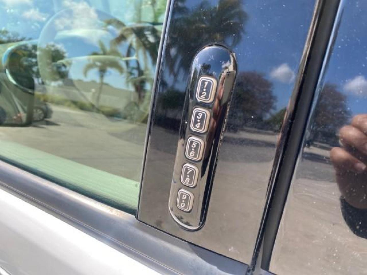 2006 Oxford White /Camel Ford Explorer Eddie Bauer 1 OWNER LOW MILES 88,841 (1FMEU64E56U) with an 4.0L SOHC V6 Engine engine, Automatic transmission, located at 4701 North Dixie Hwy, Pompano Beach, FL, 33064, (954) 422-2889, 26.240938, -80.123474 - OUR WEBPAGE FLORIDACARS1.COM HAS OVER 100 PHOTOS AND FREE CARFAX LINK 2006 FORD EXPLORER EDDIE BAUER VIN: 1FMEU64E56UA54894 1 F M E U 6 4 E 5 6 U A 5 4 8 9 4 4 DOOR WAGON/SPORT UTILITY 4.0L V6 F SOHC GASOLINE REAR WHEEL DRIVE Top Features Alloy Wheels Running Boards Leather Seats Sunroof(s) Parking - Photo#29