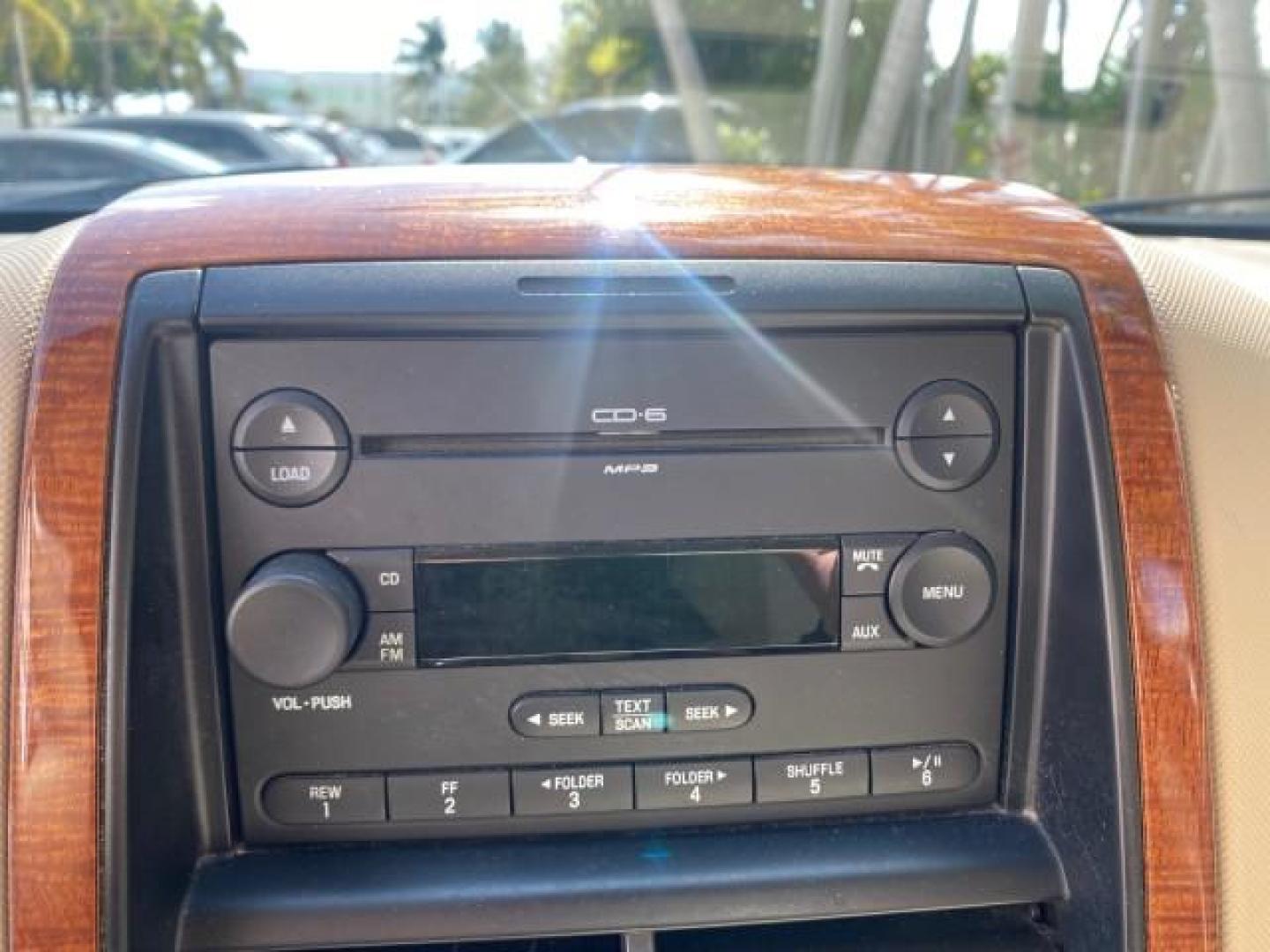 2006 Oxford White /Camel Ford Explorer Eddie Bauer 1 OWNER LOW MILES 88,841 (1FMEU64E56U) with an 4.0L SOHC V6 Engine engine, Automatic transmission, located at 4701 North Dixie Hwy, Pompano Beach, FL, 33064, (954) 422-2889, 26.240938, -80.123474 - OUR WEBPAGE FLORIDACARS1.COM HAS OVER 100 PHOTOS AND FREE CARFAX LINK 2006 FORD EXPLORER EDDIE BAUER VIN: 1FMEU64E56UA54894 1 F M E U 6 4 E 5 6 U A 5 4 8 9 4 4 DOOR WAGON/SPORT UTILITY 4.0L V6 F SOHC GASOLINE REAR WHEEL DRIVE Top Features Alloy Wheels Running Boards Leather Seats Sunroof(s) Parking - Photo#44