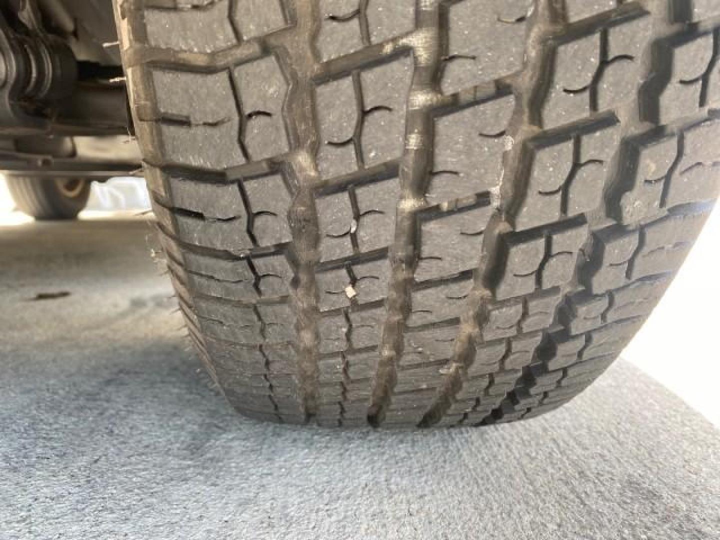 2005 Majestic Red Metallic /Light Gray Chevrolet TrailBlazer LS 39 SERVICES 1 OWNER (1GNDS13SX52) with an 4.2L Vortec 4200 SFI I6 Engine engine, Automatic transmission, located at 4701 North Dixie Hwy, Pompano Beach, FL, 33064, (954) 422-2889, 26.240938, -80.123474 - OUR WEBPAGE FLORIDACARS1.COM HAS OVER 100 PHOTOS AND FREE CARFAX LINK 2005 CHEVROLET TRAILBLAZER LS VIN: 1GNDS13SX52293455 1 G N D S 1 3 S X 5 2 2 9 3 4 5 5 4 DOOR WAGON/SPORT UTILITY 4.2L I6 F GASOLINE REAR WHEEL DRIVE TIRES LOOK NEW! Top Features Alloy Wheels Running Boards Cloth Seats Tow Hitch C - Photo#20