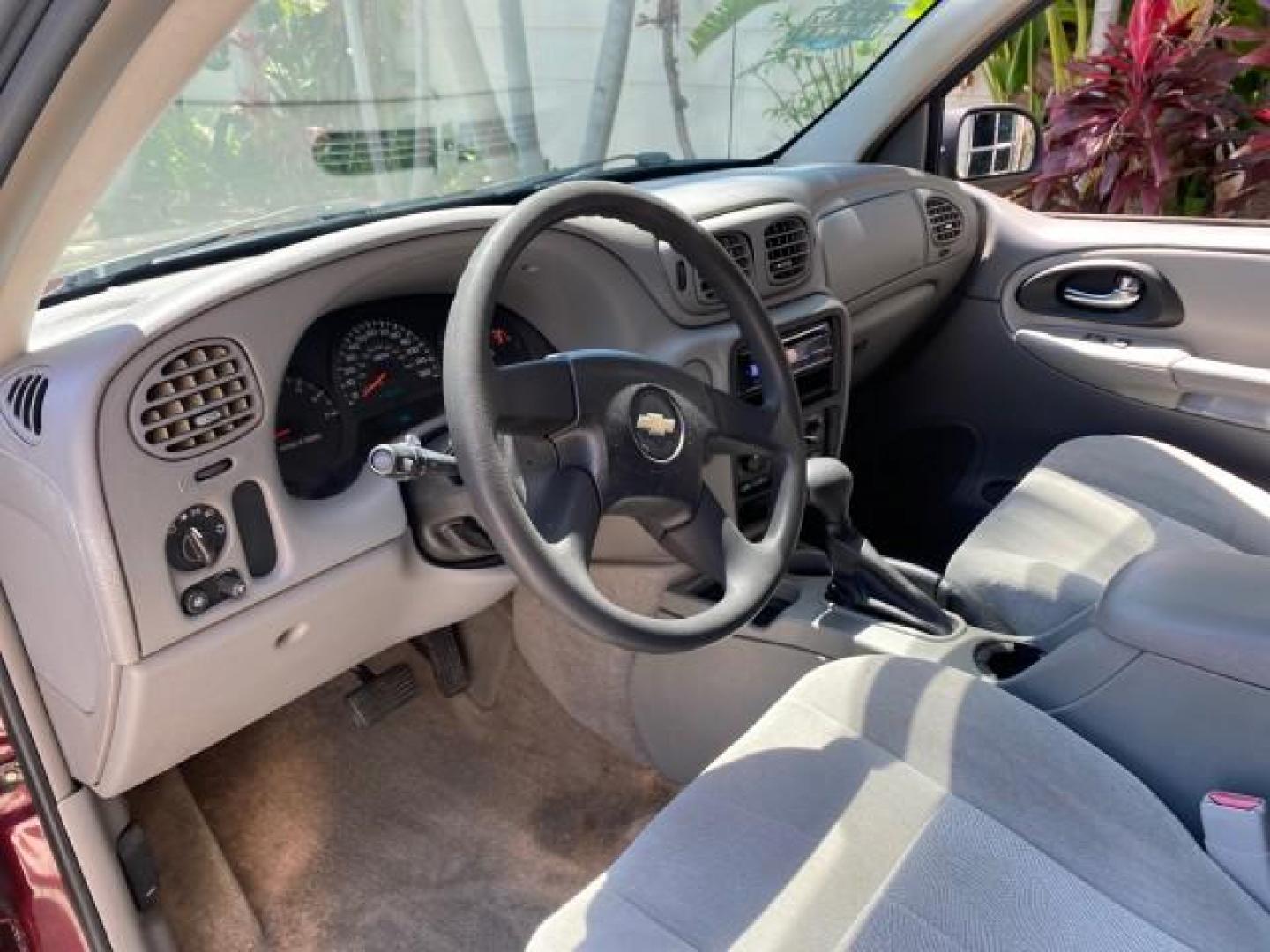 2005 Majestic Red Metallic /Light Gray Chevrolet TrailBlazer LS 39 SERVICES 1 OWNER (1GNDS13SX52) with an 4.2L Vortec 4200 SFI I6 Engine engine, Automatic transmission, located at 4701 North Dixie Hwy, Pompano Beach, FL, 33064, (954) 422-2889, 26.240938, -80.123474 - OUR WEBPAGE FLORIDACARS1.COM HAS OVER 100 PHOTOS AND FREE CARFAX LINK 2005 CHEVROLET TRAILBLAZER LS VIN: 1GNDS13SX52293455 1 G N D S 1 3 S X 5 2 2 9 3 4 5 5 4 DOOR WAGON/SPORT UTILITY 4.2L I6 F GASOLINE REAR WHEEL DRIVE TIRES LOOK NEW! Top Features Alloy Wheels Running Boards Cloth Seats Tow Hitch C - Photo#37