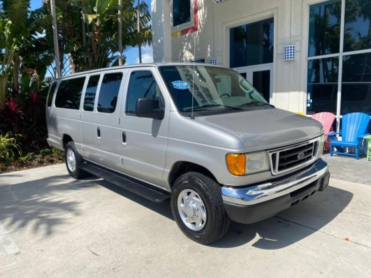 2005 Silver Metallic /Medium Flint Ford Econoline Wagon XLT E350 15 PASS LOW MILES 64,506 (1FBSS31L65H) with an 5.4L EFI V8 Engine engine, Automatic transmission, located at 4701 North Dixie Hwy, Pompano Beach, FL, 33064, (954) 422-2889, 26.240938, -80.123474 - OUR WEBPAGE FLORIDACARS1.COM HAS OVER 100 PHOTOS AND FREE CARFAX LINK 2005 FORD E-SERIES E-350 SD XLT WE HAVE 4 NEW TIRES INCLUDED VIN: 1FBSS31L65HA83248 1 F B S S 3 1 L 6 5 H A 8 3 2 4 8 VAN 5.4L V8 F TOW PKG WE ADDED NEW CLOTH HEADLINER SAGGING FROM AGE GASOLINE REAR WHEEL DRIVE Top Features Cloth - Photo#1