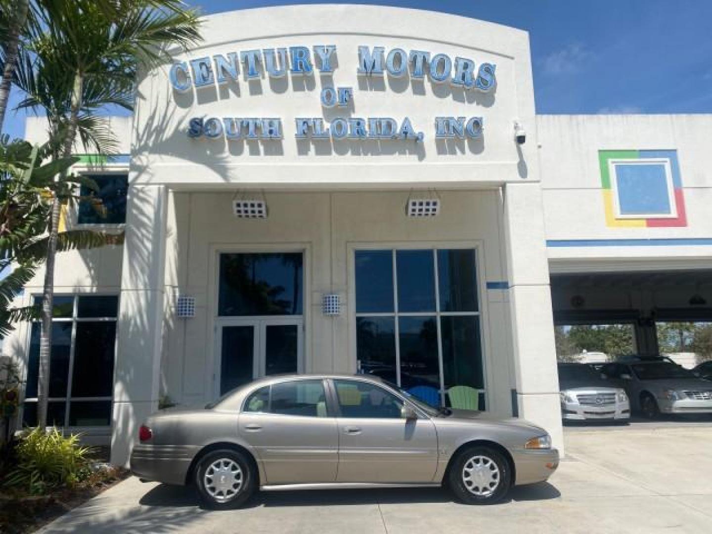 2004 Light Bronzemist Metallic /Cashmere Buick LeSabre Custom LOW MILES 33,563 (1G4HP54K744) with an 3.8L 3800 V6 SFI Engine engine, Automatic transmission, located at 4701 North Dixie Hwy, Pompano Beach, FL, 33064, (954) 422-2889, 26.240938, -80.123474 - OUR WEBPAGE FLORIDACARS1.COM HAS OVER 100 PHOTOS AND FREE CARFAX LINK 2004 BUICK LESABRE CUSTOM VIN: 1G4HP54K744143982 1 G 4 H P 5 4 K 7 4 4 1 4 3 9 8 2 SEDAN 4 DR 3.8L V6 F OHV 29 MPG GASOLINE FRONT WHEEL DRIVE Top Features Cloth Seats Basic Features ABS Brakes Automatic Transmission Power Locks Po - Photo#0