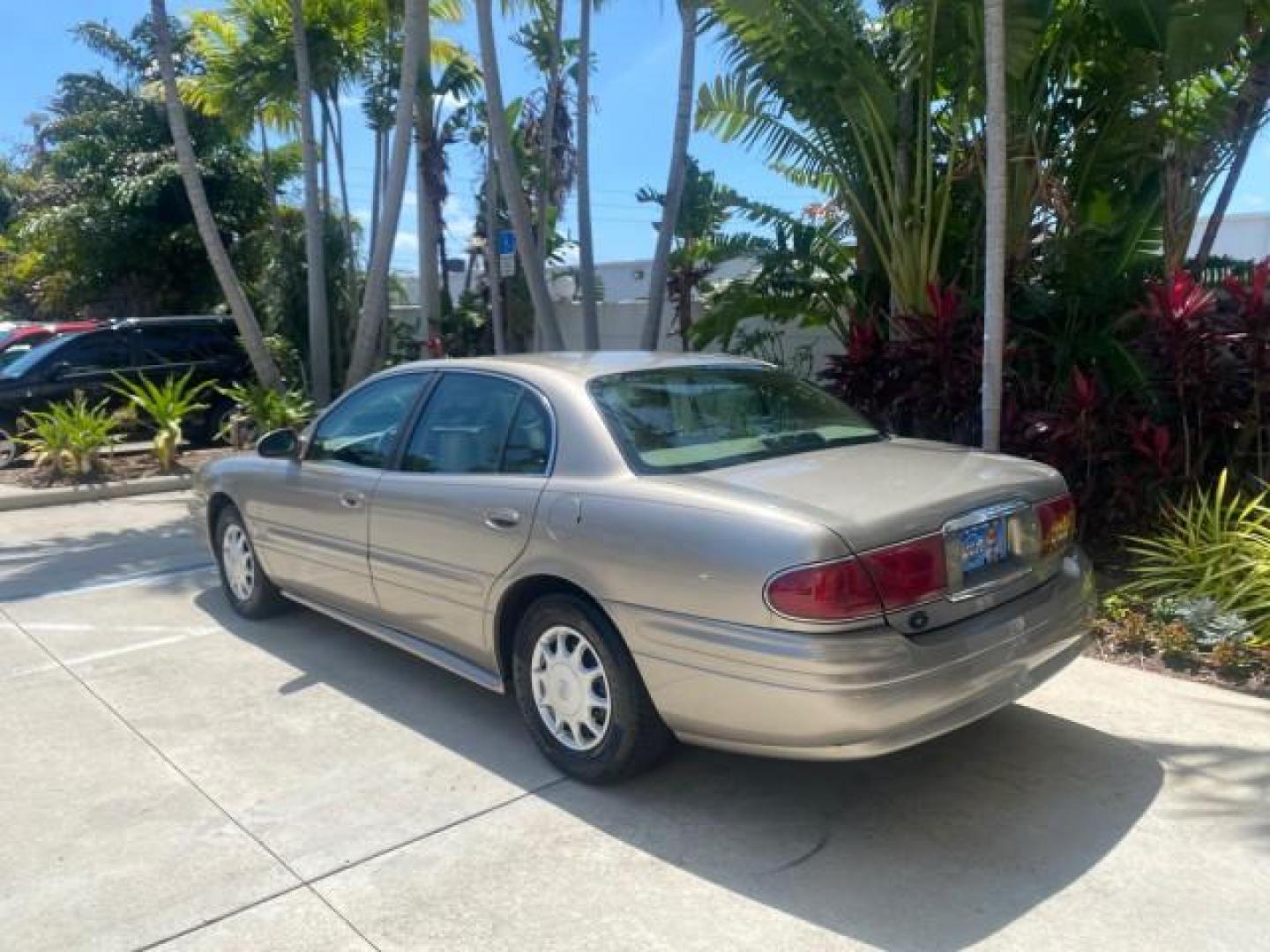2004 Light Bronzemist Metallic /Cashmere Buick LeSabre Custom LOW MILES 33,563 (1G4HP54K744) with an 3.8L 3800 V6 SFI Engine engine, Automatic transmission, located at 4701 North Dixie Hwy, Pompano Beach, FL, 33064, (954) 422-2889, 26.240938, -80.123474 - OUR WEBPAGE FLORIDACARS1.COM HAS OVER 100 PHOTOS AND FREE CARFAX LINK 2004 BUICK LESABRE CUSTOM VIN: 1G4HP54K744143982 1 G 4 H P 5 4 K 7 4 4 1 4 3 9 8 2 SEDAN 4 DR 3.8L V6 F OHV 29 MPG GASOLINE FRONT WHEEL DRIVE Top Features Cloth Seats Basic Features ABS Brakes Automatic Transmission Power Locks Po - Photo#5