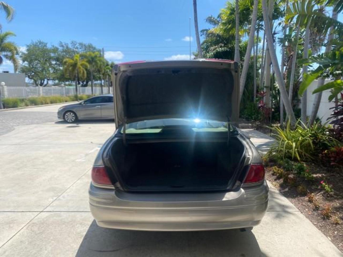 2004 Light Bronzemist Metallic /Cashmere Buick LeSabre Custom LOW MILES 33,563 (1G4HP54K744) with an 3.8L 3800 V6 SFI Engine engine, Automatic transmission, located at 4701 North Dixie Hwy, Pompano Beach, FL, 33064, (954) 422-2889, 26.240938, -80.123474 - OUR WEBPAGE FLORIDACARS1.COM HAS OVER 100 PHOTOS AND FREE CARFAX LINK 2004 BUICK LESABRE CUSTOM VIN: 1G4HP54K744143982 1 G 4 H P 5 4 K 7 4 4 1 4 3 9 8 2 SEDAN 4 DR 3.8L V6 F OHV 29 MPG GASOLINE FRONT WHEEL DRIVE Top Features Cloth Seats Basic Features ABS Brakes Automatic Transmission Power Locks Po - Photo#71