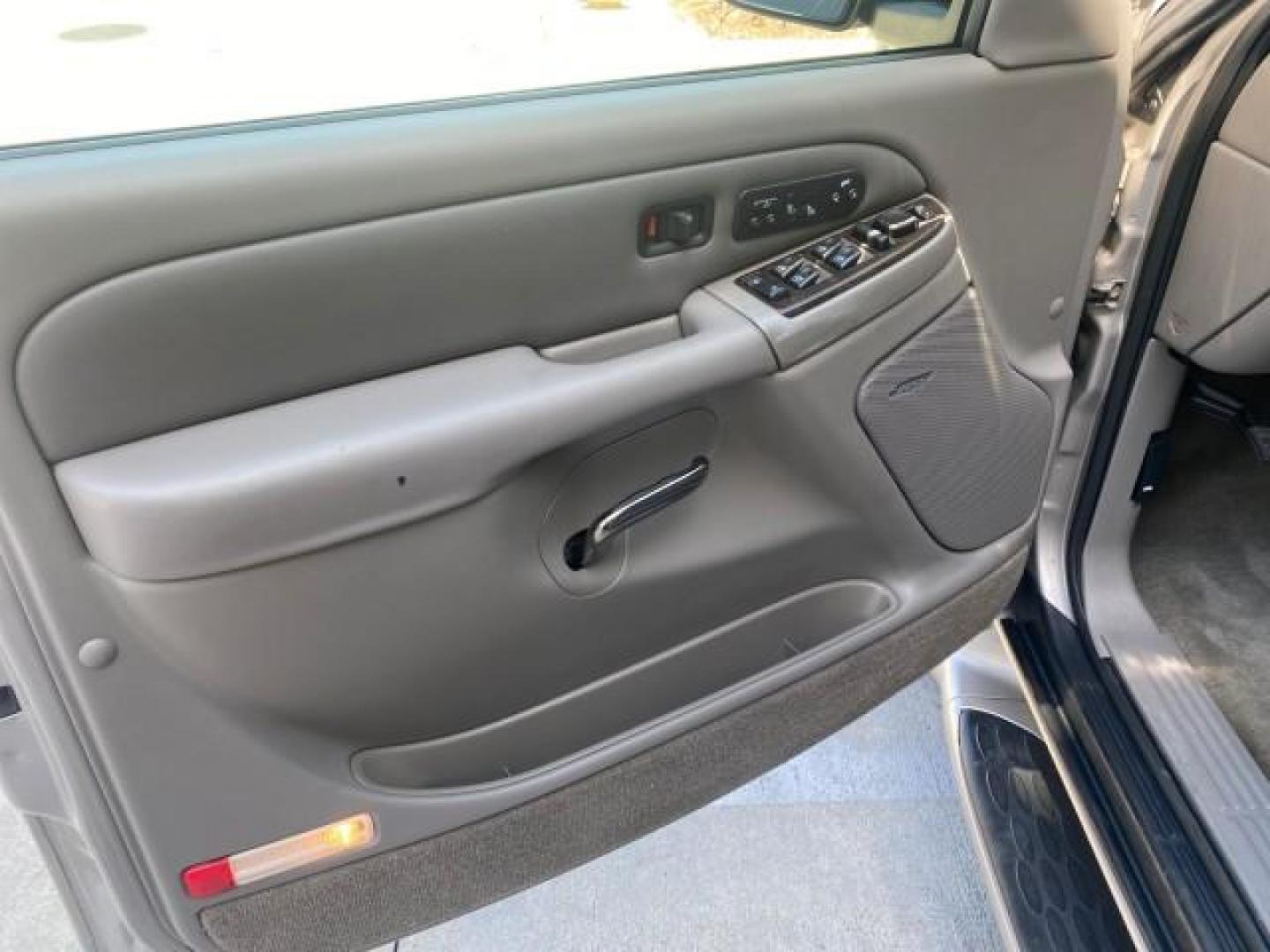 2005 Steel Gray Metallic /Stone Gray GMC Yukon XL Denali AWD LOW MILES 60,526 (1GKFK66U55J) with an 6.0L Vortec 6000 V8 SFI Engine engine, Automatic transmission, located at 4701 North Dixie Hwy, Pompano Beach, FL, 33064, (954) 422-2889, 26.240938, -80.123474 - OUR WEBPAGE FLORIDACARS1.COM HAS OVER 100 PHOTOS AND FREE CARFAX LINK 2005 GMC YUKON XL DENALI VIN: 1GKFK66U55J166568 1 G K F K 6 6 U 5 5 J 1 6 6 5 6 8 4 DOOR WAGON/SPORT UTILITY 6.0L V8 F GASOLINE ALL WHEEL DRIVE Top Features 4WD/AWD Rear Air Conditioning Alloy Wheels Rear Seat Heaters BOSE Sound S - Photo#31