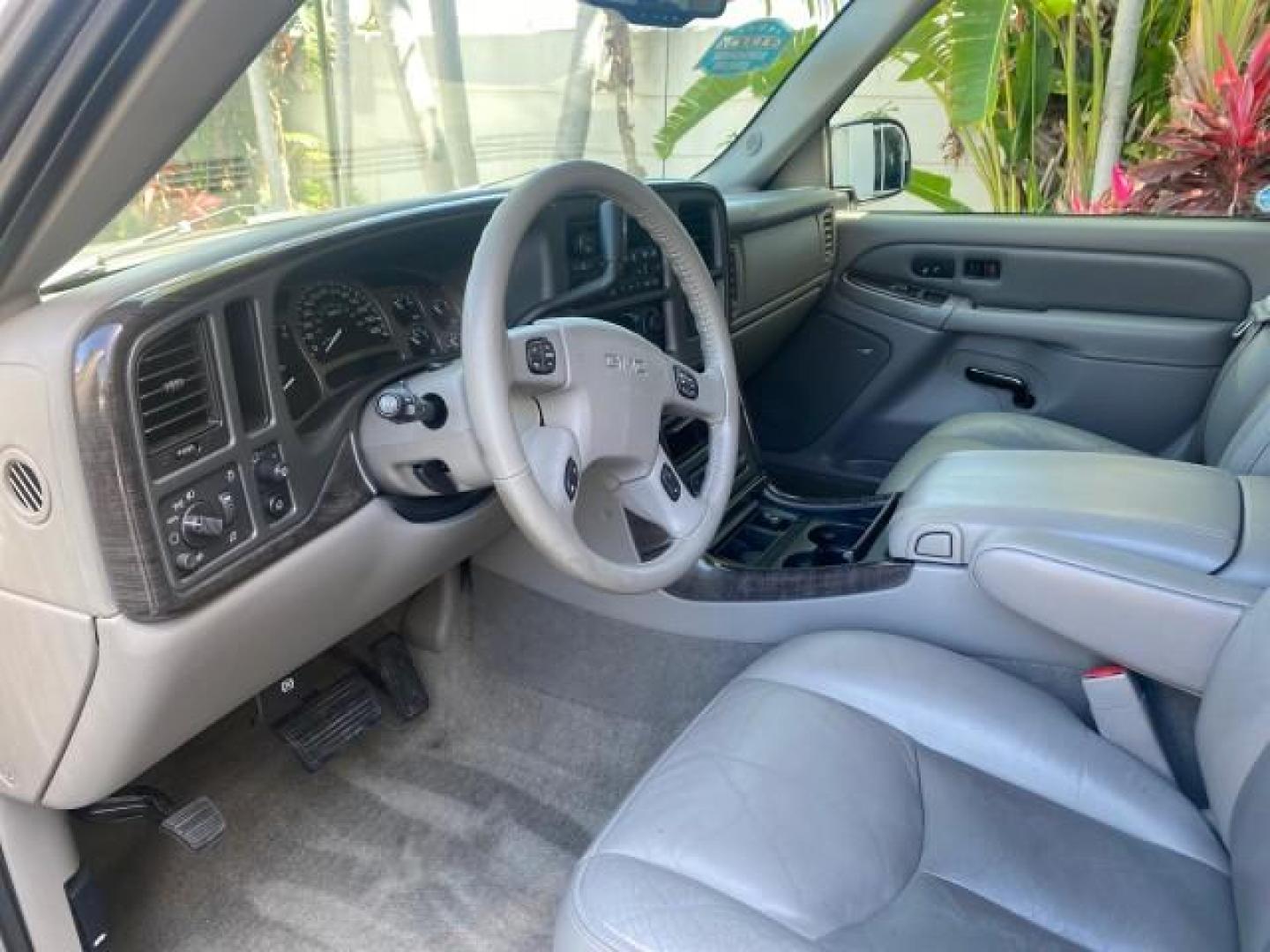 2005 Steel Gray Metallic /Stone Gray GMC Yukon XL Denali AWD LOW MILES 60,526 (1GKFK66U55J) with an 6.0L Vortec 6000 V8 SFI Engine engine, Automatic transmission, located at 4701 North Dixie Hwy, Pompano Beach, FL, 33064, (954) 422-2889, 26.240938, -80.123474 - OUR WEBPAGE FLORIDACARS1.COM HAS OVER 100 PHOTOS AND FREE CARFAX LINK 2005 GMC YUKON XL DENALI VIN: 1GKFK66U55J166568 1 G K F K 6 6 U 5 5 J 1 6 6 5 6 8 4 DOOR WAGON/SPORT UTILITY 6.0L V8 F GASOLINE ALL WHEEL DRIVE Top Features 4WD/AWD Rear Air Conditioning Alloy Wheels Rear Seat Heaters BOSE Sound S - Photo#34