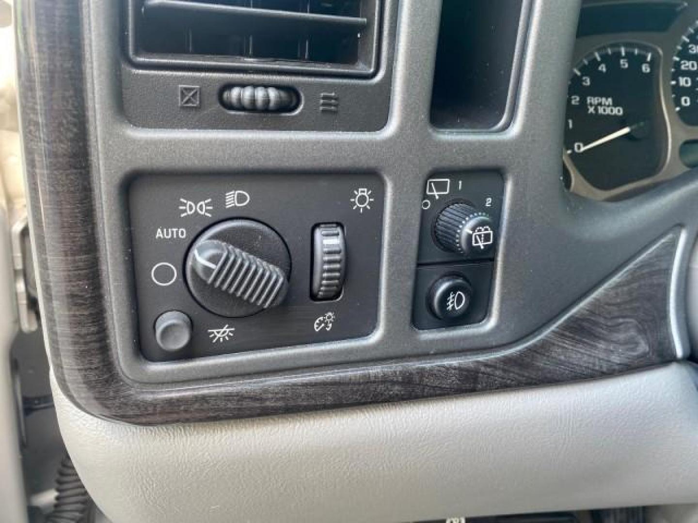 2005 Steel Gray Metallic /Stone Gray GMC Yukon XL Denali AWD LOW MILES 60,526 (1GKFK66U55J) with an 6.0L Vortec 6000 V8 SFI Engine engine, Automatic transmission, located at 4701 North Dixie Hwy, Pompano Beach, FL, 33064, (954) 422-2889, 26.240938, -80.123474 - OUR WEBPAGE FLORIDACARS1.COM HAS OVER 100 PHOTOS AND FREE CARFAX LINK 2005 GMC YUKON XL DENALI VIN: 1GKFK66U55J166568 1 G K F K 6 6 U 5 5 J 1 6 6 5 6 8 4 DOOR WAGON/SPORT UTILITY 6.0L V8 F GASOLINE ALL WHEEL DRIVE Top Features 4WD/AWD Rear Air Conditioning Alloy Wheels Rear Seat Heaters BOSE Sound S - Photo#44