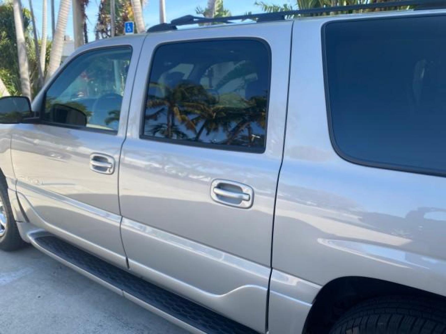 2005 Steel Gray Metallic /Stone Gray GMC Yukon XL Denali AWD LOW MILES 60,526 (1GKFK66U55J) with an 6.0L Vortec 6000 V8 SFI Engine engine, Automatic transmission, located at 4701 North Dixie Hwy, Pompano Beach, FL, 33064, (954) 422-2889, 26.240938, -80.123474 - OUR WEBPAGE FLORIDACARS1.COM HAS OVER 100 PHOTOS AND FREE CARFAX LINK 2005 GMC YUKON XL DENALI VIN: 1GKFK66U55J166568 1 G K F K 6 6 U 5 5 J 1 6 6 5 6 8 4 DOOR WAGON/SPORT UTILITY 6.0L V8 F GASOLINE ALL WHEEL DRIVE Top Features 4WD/AWD Rear Air Conditioning Alloy Wheels Rear Seat Heaters BOSE Sound S - Photo#60