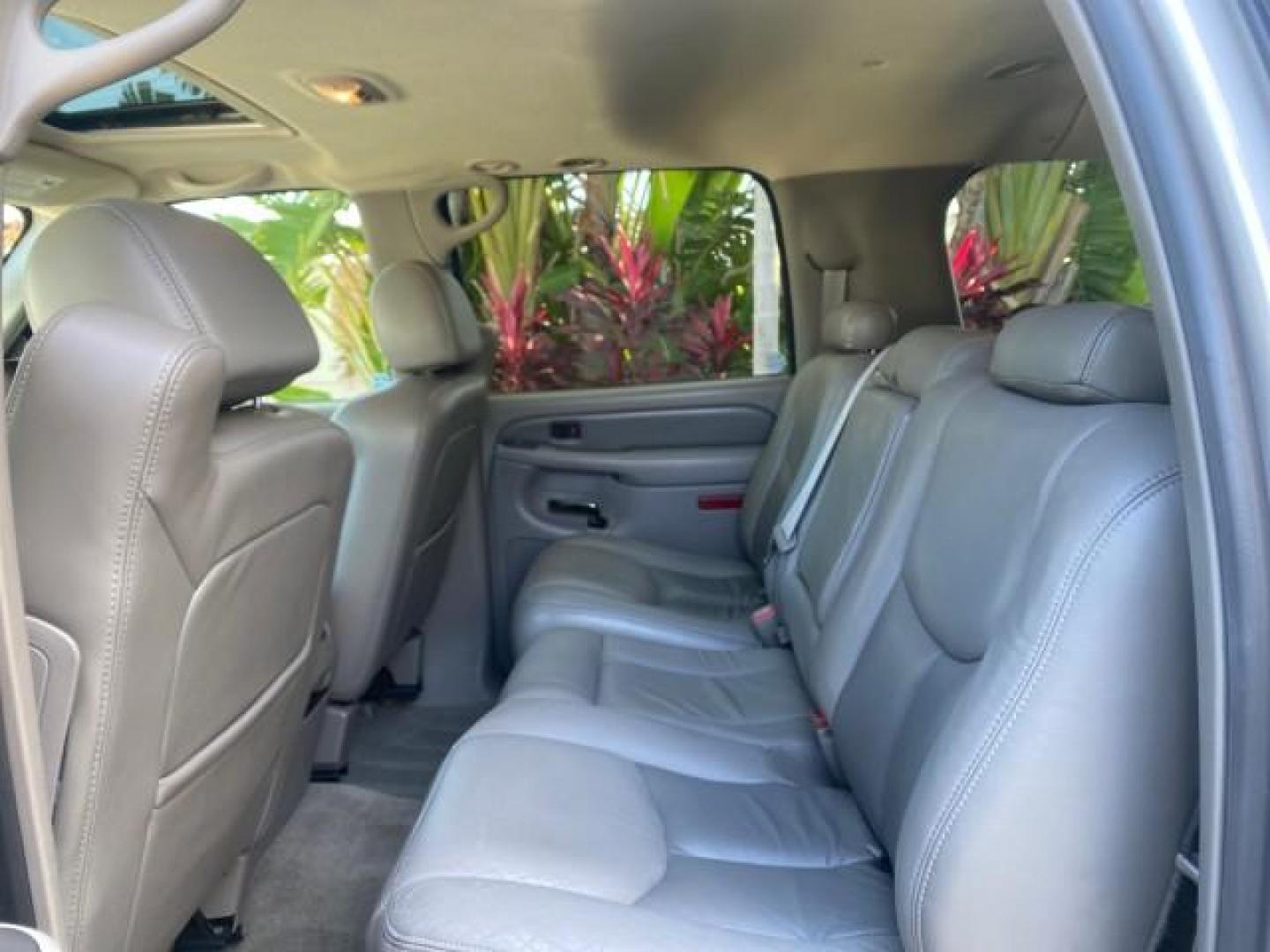 2005 Steel Gray Metallic /Stone Gray GMC Yukon XL Denali AWD LOW MILES 60,526 (1GKFK66U55J) with an 6.0L Vortec 6000 V8 SFI Engine engine, Automatic transmission, located at 4701 North Dixie Hwy, Pompano Beach, FL, 33064, (954) 422-2889, 26.240938, -80.123474 - OUR WEBPAGE FLORIDACARS1.COM HAS OVER 100 PHOTOS AND FREE CARFAX LINK 2005 GMC YUKON XL DENALI VIN: 1GKFK66U55J166568 1 G K F K 6 6 U 5 5 J 1 6 6 5 6 8 4 DOOR WAGON/SPORT UTILITY 6.0L V8 F GASOLINE ALL WHEEL DRIVE Top Features 4WD/AWD Rear Air Conditioning Alloy Wheels Rear Seat Heaters BOSE Sound S - Photo#63