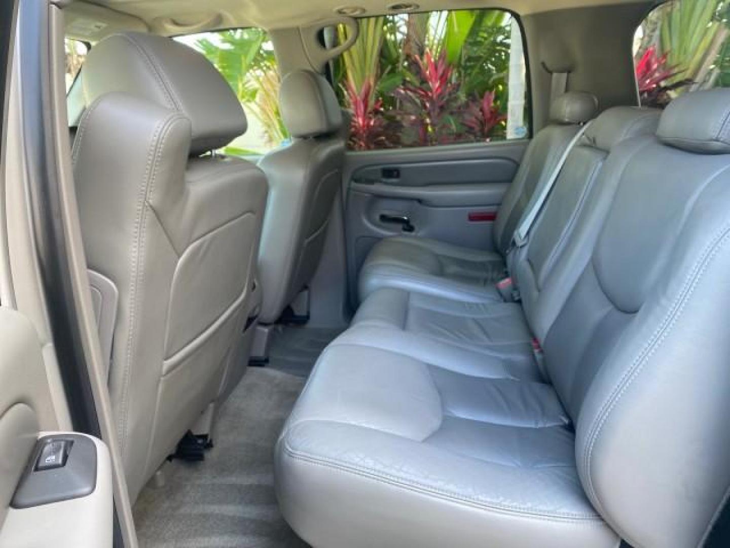 2005 Steel Gray Metallic /Stone Gray GMC Yukon XL Denali AWD LOW MILES 60,526 (1GKFK66U55J) with an 6.0L Vortec 6000 V8 SFI Engine engine, Automatic transmission, located at 4701 North Dixie Hwy, Pompano Beach, FL, 33064, (954) 422-2889, 26.240938, -80.123474 - OUR WEBPAGE FLORIDACARS1.COM HAS OVER 100 PHOTOS AND FREE CARFAX LINK 2005 GMC YUKON XL DENALI VIN: 1GKFK66U55J166568 1 G K F K 6 6 U 5 5 J 1 6 6 5 6 8 4 DOOR WAGON/SPORT UTILITY 6.0L V8 F GASOLINE ALL WHEEL DRIVE Top Features 4WD/AWD Rear Air Conditioning Alloy Wheels Rear Seat Heaters BOSE Sound S - Photo#64