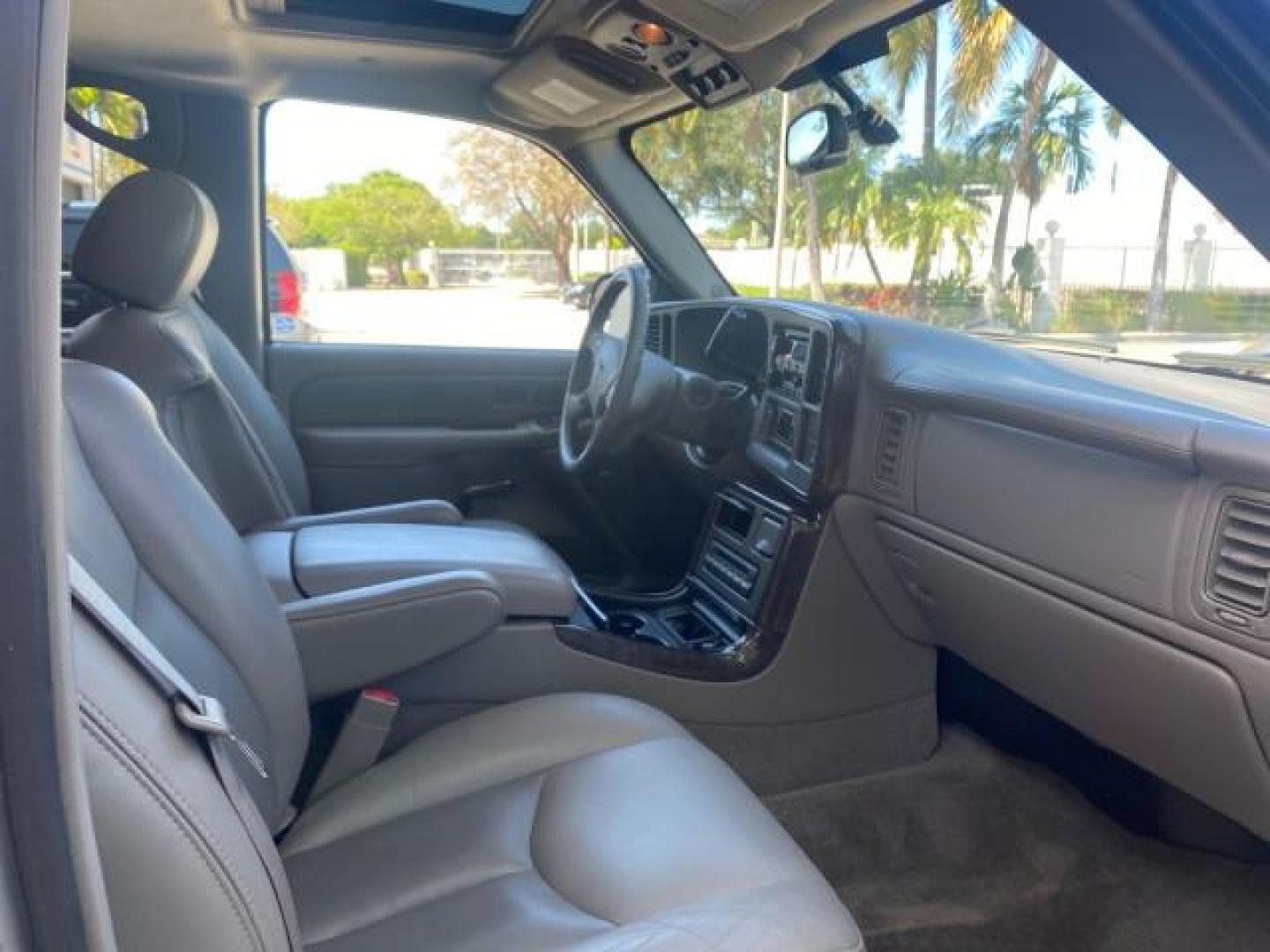 2005 Steel Gray Metallic /Stone Gray GMC Yukon XL Denali AWD LOW MILES 60,526 (1GKFK66U55J) with an 6.0L Vortec 6000 V8 SFI Engine engine, Automatic transmission, located at 4701 North Dixie Hwy, Pompano Beach, FL, 33064, (954) 422-2889, 26.240938, -80.123474 - OUR WEBPAGE FLORIDACARS1.COM HAS OVER 100 PHOTOS AND FREE CARFAX LINK 2005 GMC YUKON XL DENALI VIN: 1GKFK66U55J166568 1 G K F K 6 6 U 5 5 J 1 6 6 5 6 8 4 DOOR WAGON/SPORT UTILITY 6.0L V8 F GASOLINE ALL WHEEL DRIVE Top Features 4WD/AWD Rear Air Conditioning Alloy Wheels Rear Seat Heaters BOSE Sound S - Photo#97