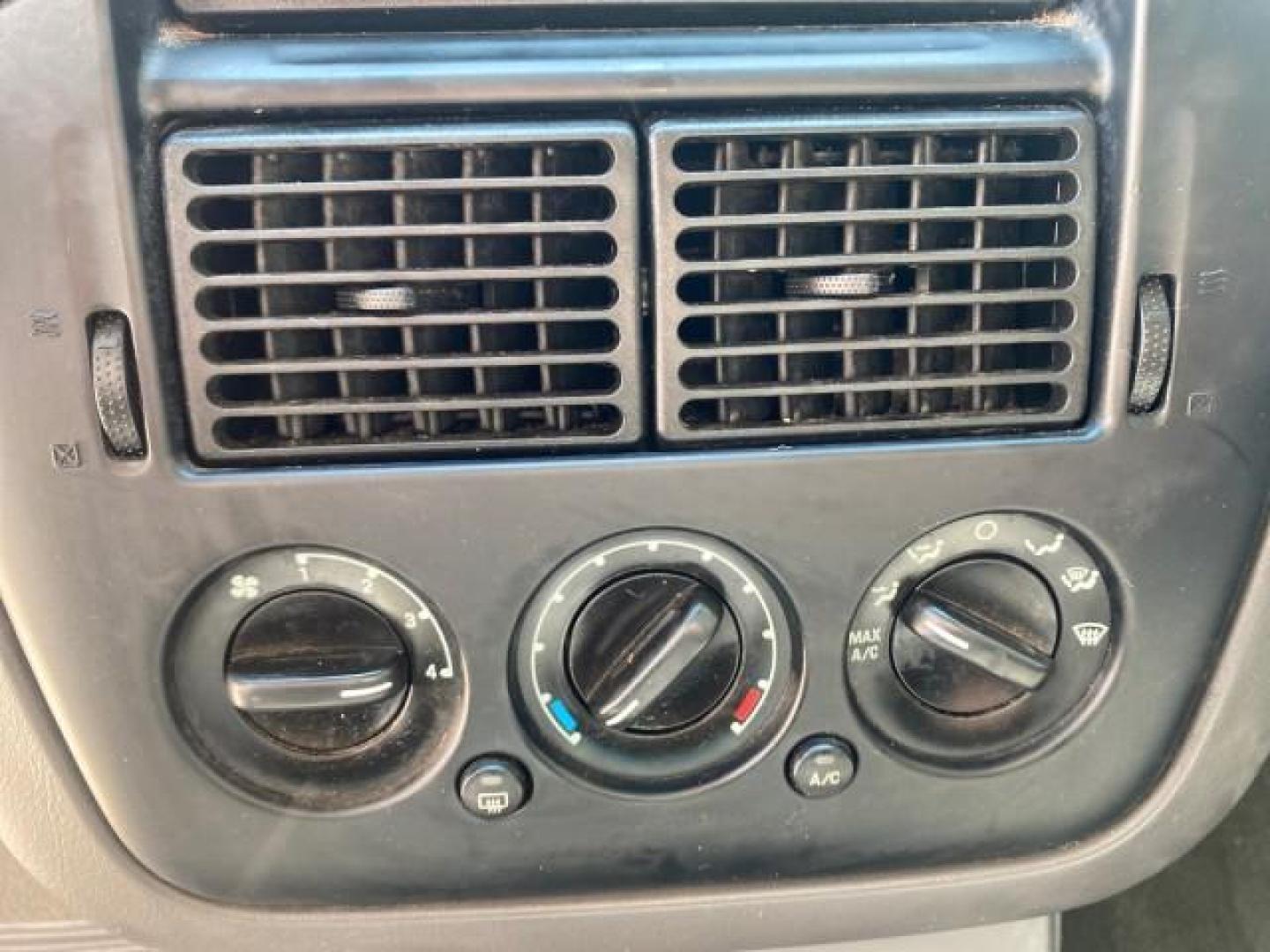 2002 Oxford White /Graphite Ford Explorer XLS FL RUNS LIKE NEW (1FMZU62E22U) with an 4.0L SOHC SEFI V6 Engine engine, Automatic transmission, located at 4701 North Dixie Hwy, Pompano Beach, FL, 33064, (954) 422-2889, 26.240938, -80.123474 - OUR WEBPAGE FLORIDACARS1.COM HAS OVER 100 PHOTOS AND FREE CARFAX LINK 2002 FORD EXPLORER XLS VIN: 1FMZU62E22UA45584 1 F M Z U 6 2 E 2 2 U A 4 5 5 8 4 4 DOOR WAGON/SPORT UTILITY 4.0L V6 F SOHC GASOLINE REAR WHEEL DRIVE Highlighted Features Full Roof Rack Tow Hitch CD Audio Power Windows Power Locks A - Photo#45