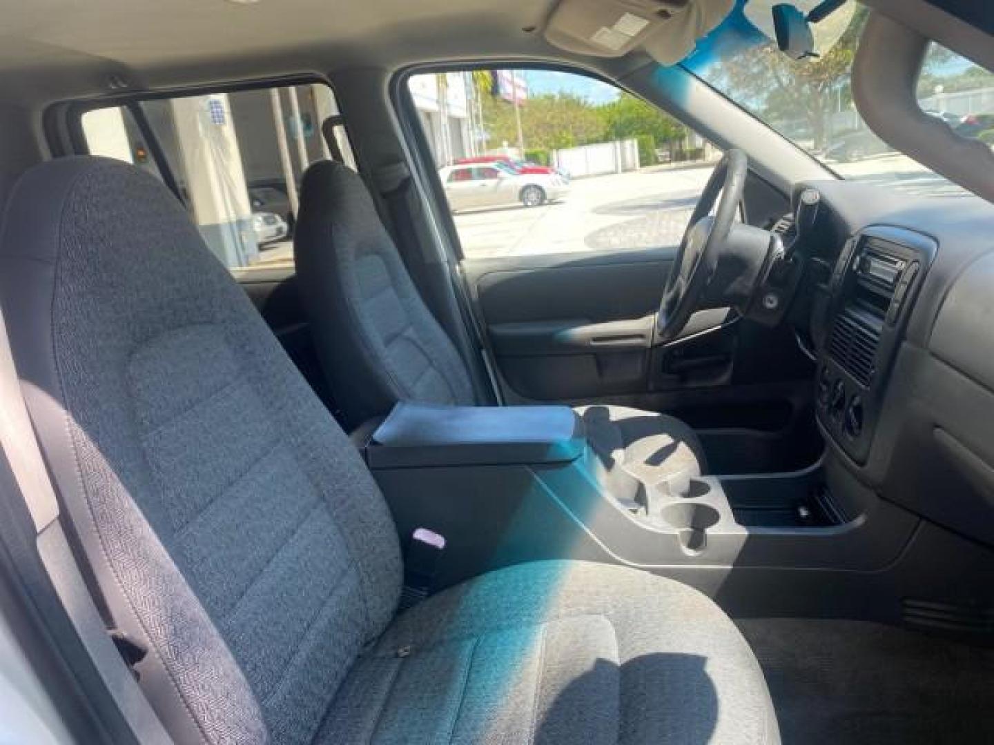 2002 Oxford White /Graphite Ford Explorer XLS FL RUNS LIKE NEW (1FMZU62E22U) with an 4.0L SOHC SEFI V6 Engine engine, Automatic transmission, located at 4701 North Dixie Hwy, Pompano Beach, FL, 33064, (954) 422-2889, 26.240938, -80.123474 - OUR WEBPAGE FLORIDACARS1.COM HAS OVER 100 PHOTOS AND FREE CARFAX LINK 2002 FORD EXPLORER XLS VIN: 1FMZU62E22UA45584 1 F M Z U 6 2 E 2 2 U A 4 5 5 8 4 4 DOOR WAGON/SPORT UTILITY 4.0L V6 F SOHC GASOLINE REAR WHEEL DRIVE Highlighted Features Full Roof Rack Tow Hitch CD Audio Power Windows Power Locks A - Photo#90