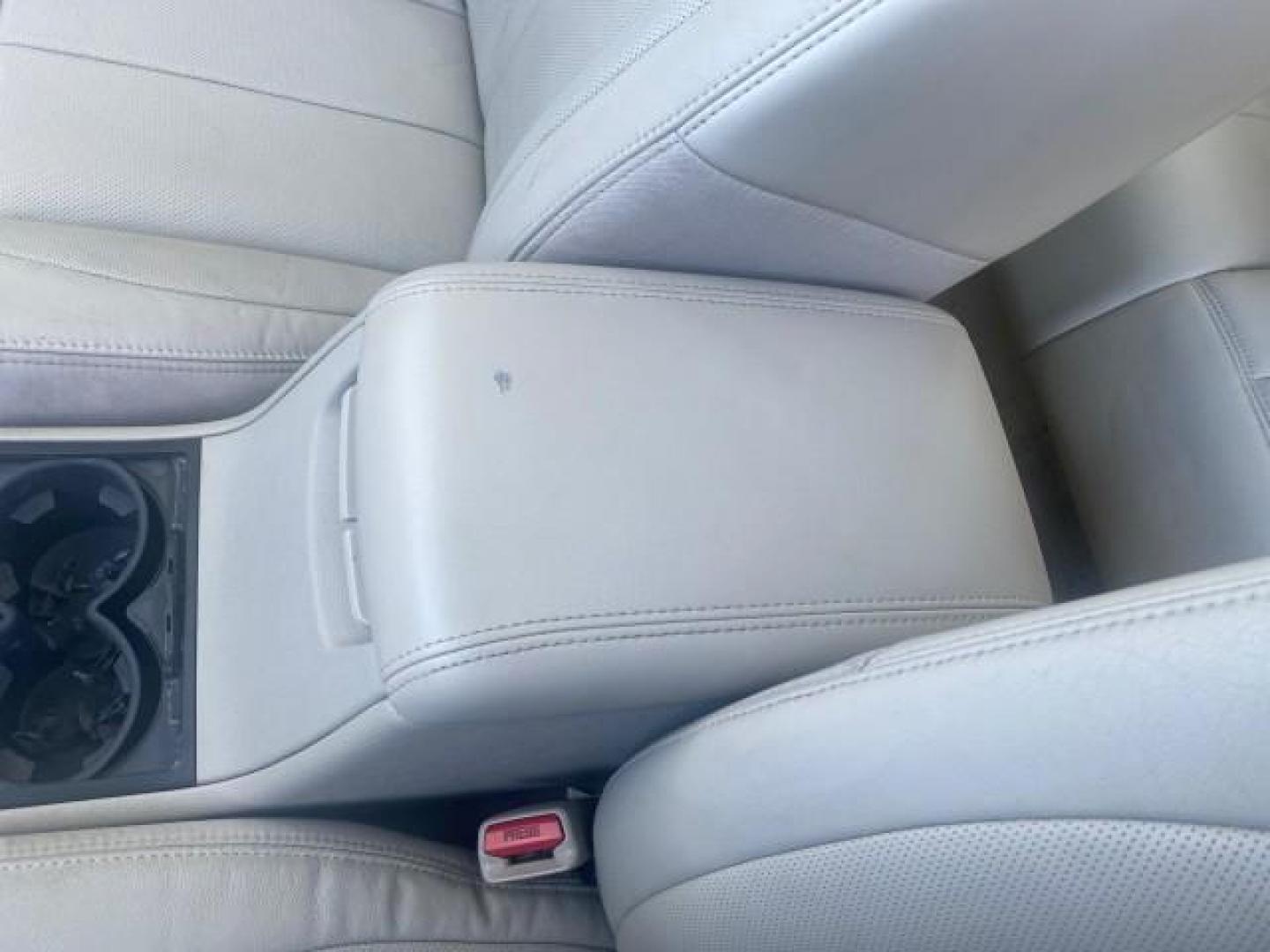 2010 White Diamond Tricoat /Shale/Cocoa Cadillac DTS w/1SC LOW MILES 55,831 FLORIDA (1G6KD5EY9AU) with an Northstar 4.6L DOHC V8 Engine engine, Automatic transmission, located at 4701 North Dixie Hwy, Pompano Beach, FL, 33064, (954) 422-2889, 26.240938, -80.123474 - OUR WEBPAGE FLORIDACARS1.COM HAS OVER 100 PHOTOS AND FREE CARFAX LINK 2010 CADILLAC DTS LUXURY COLLECTION SUNROOF BEAUTIFUL CABRIO VINAL TOP LIKE NEW! ADD $ 5000 PKG! VIN: 1G6KD5EY9AU131997 1 G 6 K D 5 E Y 9 A U 1 3 1 9 9 7 SEDAN 4 DR 4.6L V8 F DOHC 32V GASOLINE FRONT WHEEL DRIVE Top Features A/C Se - Photo#51