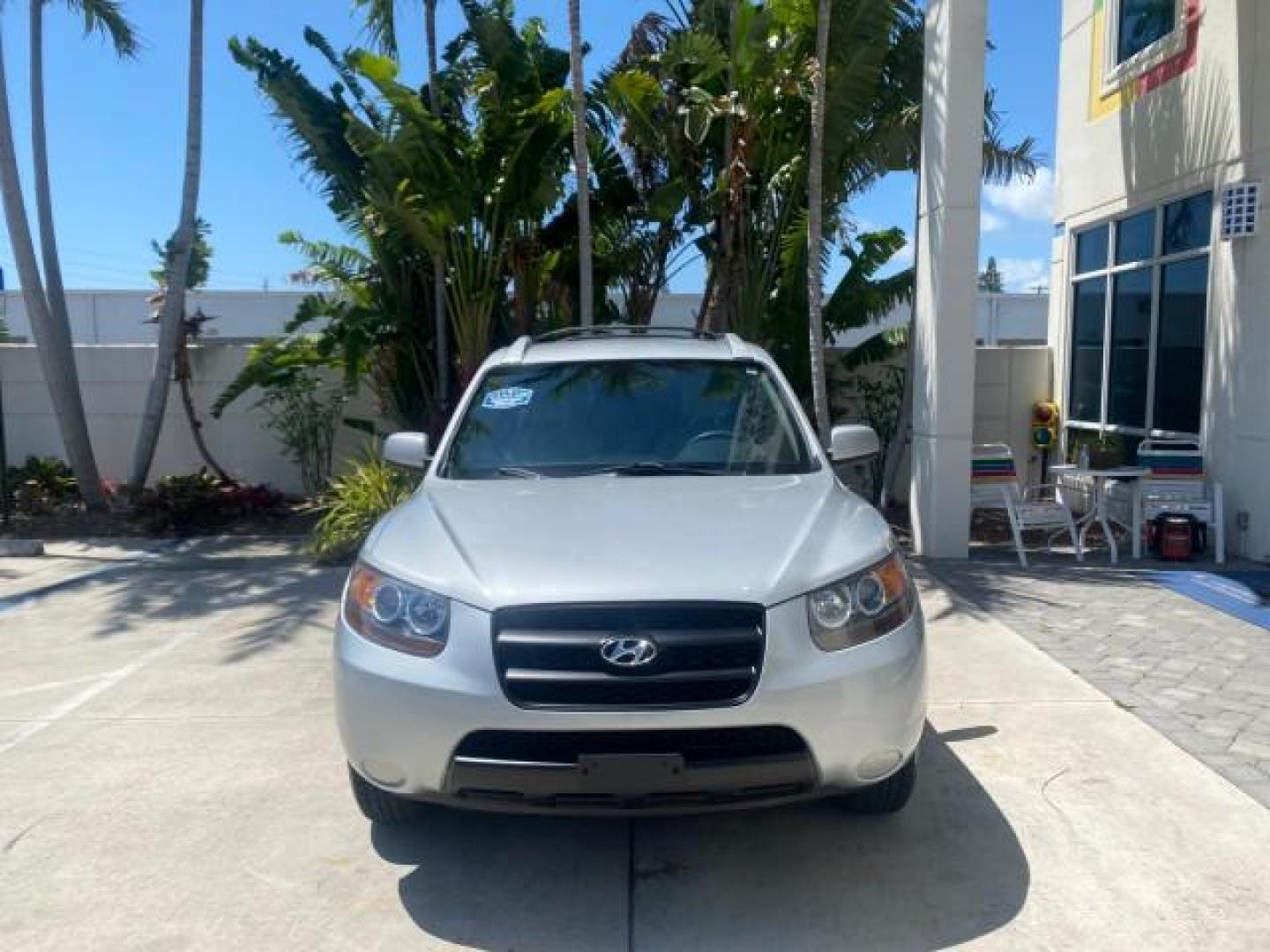 2007 Platinum /Gray Hyundai Santa Fe GLS LOW MILES 37,778 (5NMSG13D77H) with an 2.7L DOHC MPI V6 Engine engine, Automatic transmission, located at 4701 North Dixie Hwy, Pompano Beach, FL, 33064, (954) 422-2889, 26.240938, -80.123474 - OUR WEBPAGE FLORIDACARS1.COM HAS OVER 100 PHOTOS AND FREE CARFAX LINK 2007 HYUNDAI SANTA FE GLS VIN: 5NMSG13D77H123524 5 N M S G 1 3 D 7 7 H 1 2 3 5 2 4 4 DOOR WAGON/SPORT UTILITY 2.7L V6 F DOHC 16V GASOLINE FRONT WHEEL DRIVE Top Features Alloy Wheels Cloth Seats Satellite Radio Ready Basic Features - Photo#2