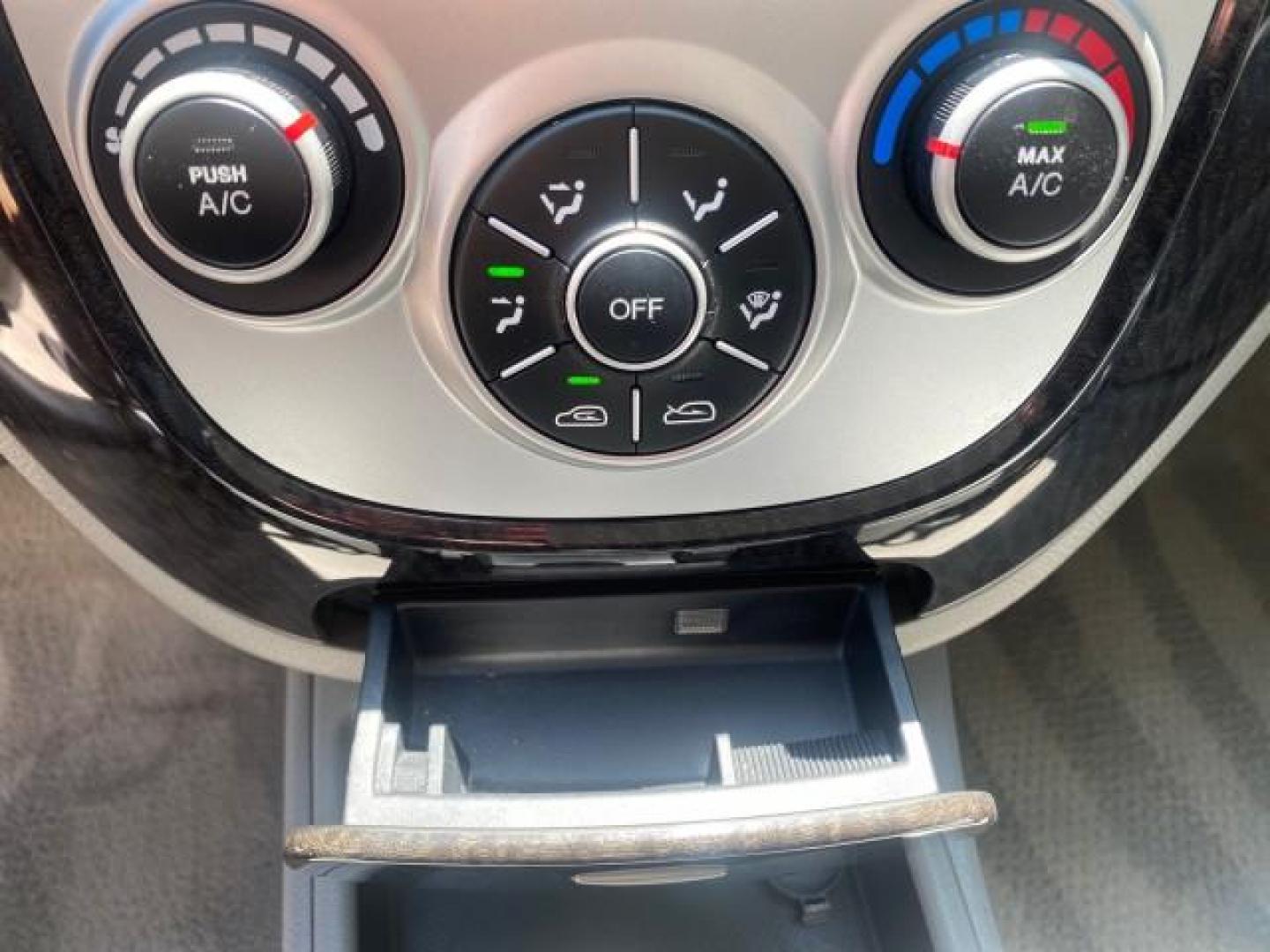 2007 Platinum /Gray Hyundai Santa Fe GLS LOW MILES 37,778 (5NMSG13D77H) with an 2.7L DOHC MPI V6 Engine engine, Automatic transmission, located at 4701 North Dixie Hwy, Pompano Beach, FL, 33064, (954) 422-2889, 26.240938, -80.123474 - OUR WEBPAGE FLORIDACARS1.COM HAS OVER 100 PHOTOS AND FREE CARFAX LINK 2007 HYUNDAI SANTA FE GLS VIN: 5NMSG13D77H123524 5 N M S G 1 3 D 7 7 H 1 2 3 5 2 4 4 DOOR WAGON/SPORT UTILITY 2.7L V6 F DOHC 16V GASOLINE FRONT WHEEL DRIVE Top Features Alloy Wheels Cloth Seats Satellite Radio Ready Basic Features - Photo#56