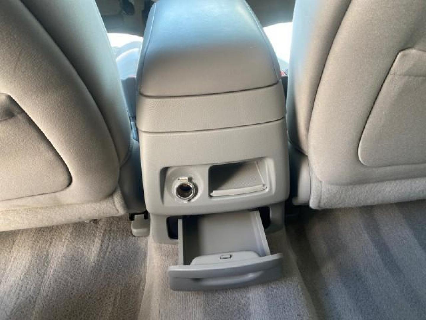 2007 Platinum /Gray Hyundai Santa Fe GLS LOW MILES 37,778 (5NMSG13D77H) with an 2.7L DOHC MPI V6 Engine engine, Automatic transmission, located at 4701 North Dixie Hwy, Pompano Beach, FL, 33064, (954) 422-2889, 26.240938, -80.123474 - OUR WEBPAGE FLORIDACARS1.COM HAS OVER 100 PHOTOS AND FREE CARFAX LINK 2007 HYUNDAI SANTA FE GLS VIN: 5NMSG13D77H123524 5 N M S G 1 3 D 7 7 H 1 2 3 5 2 4 4 DOOR WAGON/SPORT UTILITY 2.7L V6 F DOHC 16V GASOLINE FRONT WHEEL DRIVE Top Features Alloy Wheels Cloth Seats Satellite Radio Ready Basic Features - Photo#63