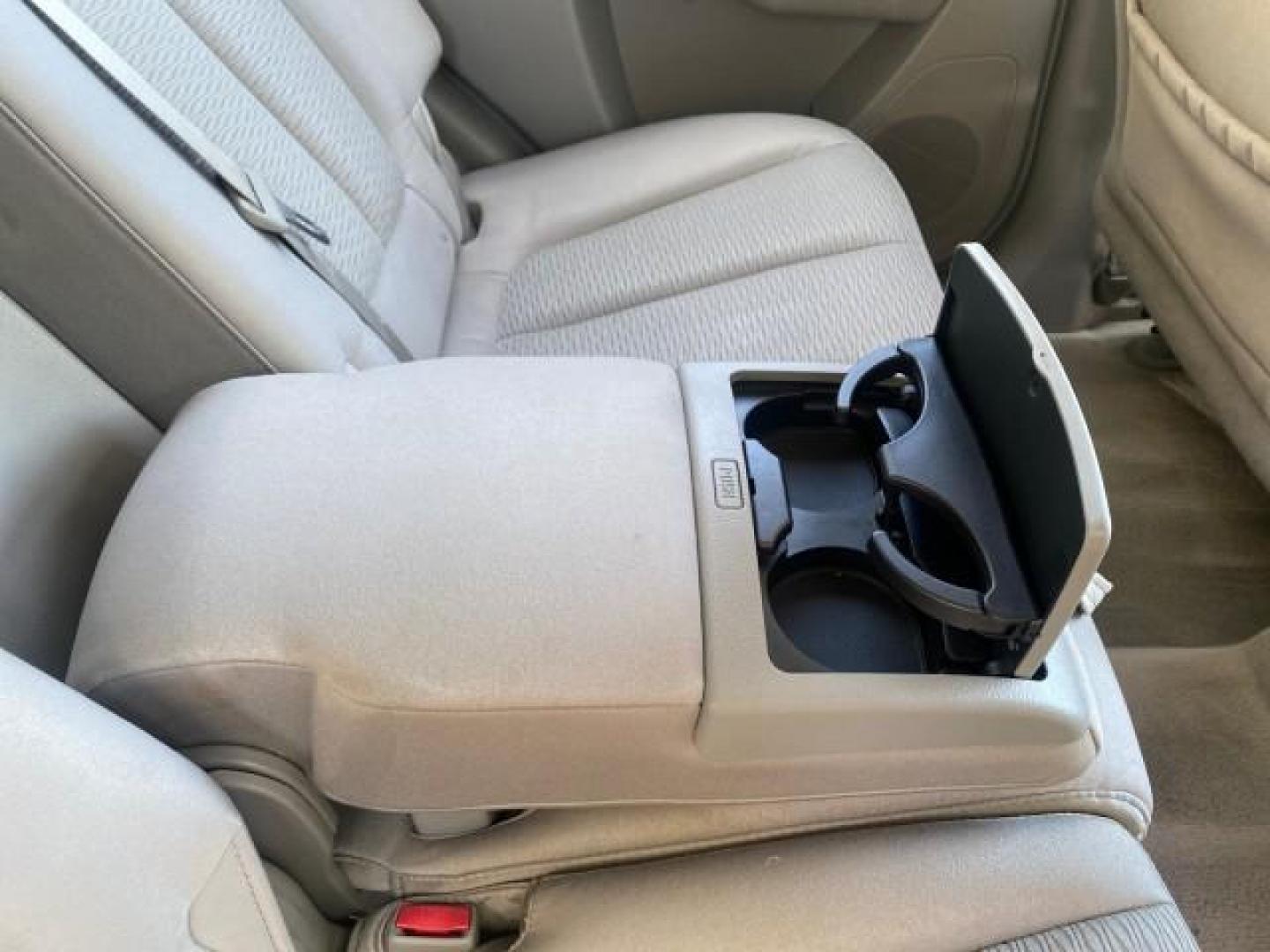 2007 Platinum /Gray Hyundai Santa Fe GLS LOW MILES 37,778 (5NMSG13D77H) with an 2.7L DOHC MPI V6 Engine engine, Automatic transmission, located at 4701 North Dixie Hwy, Pompano Beach, FL, 33064, (954) 422-2889, 26.240938, -80.123474 - OUR WEBPAGE FLORIDACARS1.COM HAS OVER 100 PHOTOS AND FREE CARFAX LINK 2007 HYUNDAI SANTA FE GLS VIN: 5NMSG13D77H123524 5 N M S G 1 3 D 7 7 H 1 2 3 5 2 4 4 DOOR WAGON/SPORT UTILITY 2.7L V6 F DOHC 16V GASOLINE FRONT WHEEL DRIVE Top Features Alloy Wheels Cloth Seats Satellite Radio Ready Basic Features - Photo#90