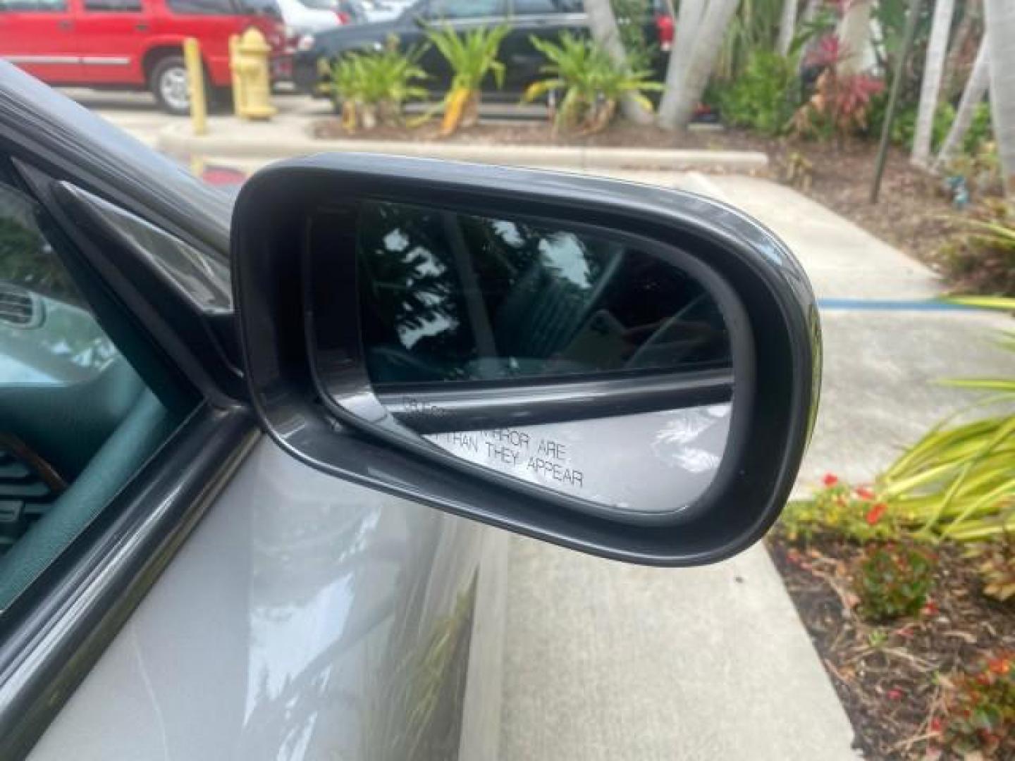 2004 Quartz /Charcoal Jaguar XK8 CONV LOW MILES 22,128 (SAJDA42CX42) with an 4.2L DOHC EFI 32-Valve Aluminum Alloy V8 Engine engine, Automatic transmission, located at 4701 North Dixie Hwy, Pompano Beach, FL, 33064, (954) 422-2889, 26.240938, -80.123474 - OUR WEBPAGE FLORIDACARS1.COM HAS OVER 100 PHOTOS AND FREE CARFAX LINK 2004 JAGUAR XK-SERIES XK8 $ 75,530 NEW VIN: SAJDA42CX42A37634 S A J D A 4 2 C X 4 2 A 3 7 6 3 4 CONVERTIBLE 4.2L V8 F DOHC GASOLINE REAR WHEEL DRIVE TOP WORKS GREAT! TIRES ARE LIKE NEW! Top Features Alloy Wheels Leather Seats Alpi - Photo#89