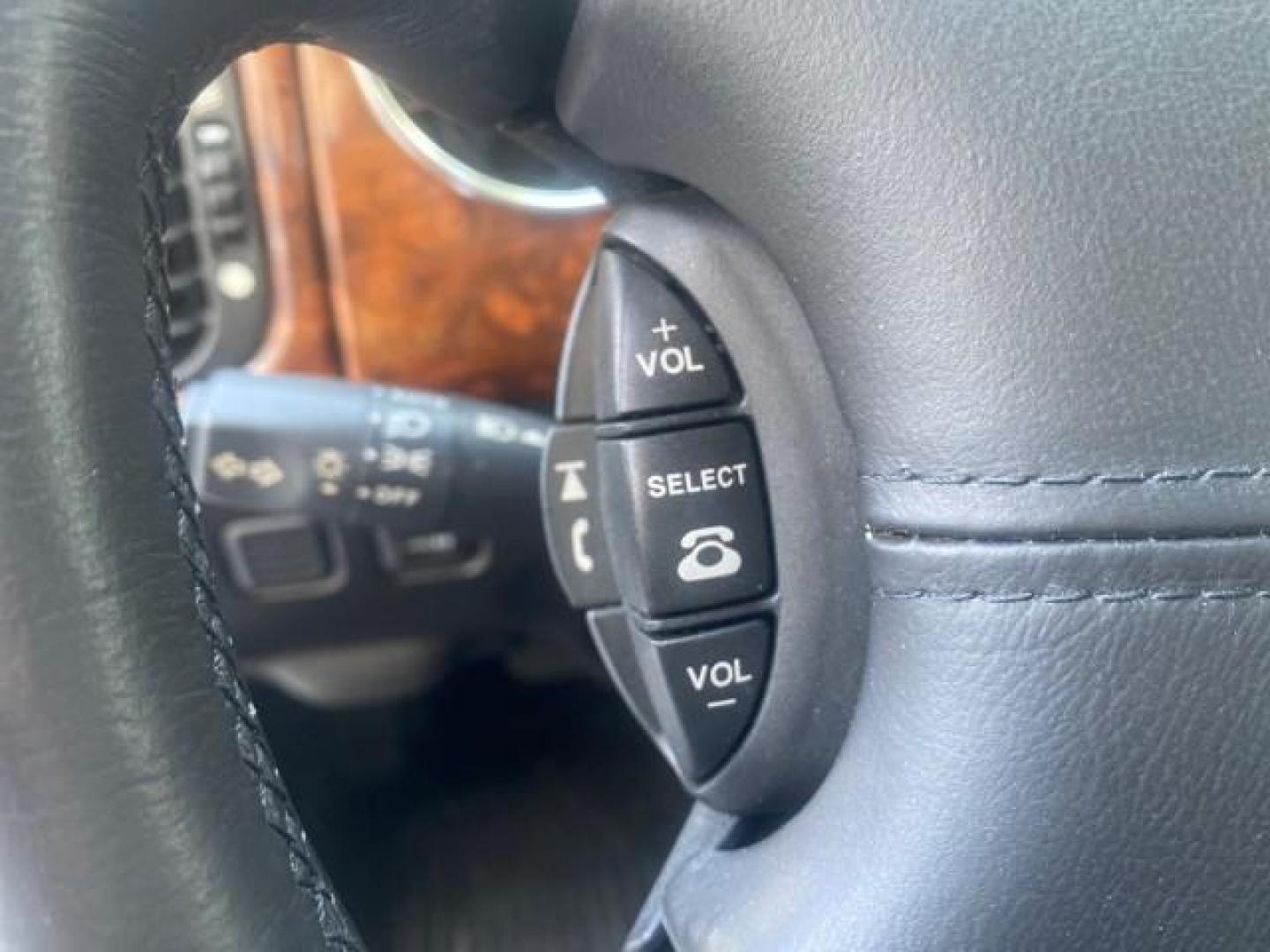 2004 Quartz /Charcoal Jaguar XK8 XK8 CONV LOW MILES 22,152 (SAJDA42CX42) with an 4.2L DOHC EFI 32-Valve Aluminum Alloy V8 Engine engine, Automatic transmission, located at 4701 North Dixie Hwy, Pompano Beach, FL, 33064, (954) 422-2889, 26.240938, -80.123474 - OUR WEBPAGE FLORIDACARS1.COM HAS OVER 100 PHOTOS AND FREE CARFAX LINK 2004 JAGUAR XK-SERIES XK8 $ 75,530 NEW VIN: SAJDA42CX42A37634 S A J D A 4 2 C X 4 2 A 3 7 6 3 4 CONVERTIBLE 4.2L V8 F DOHC GASOLINE REAR WHEEL DRIVE TOP WORKS GREAT! TIRES ARE LIKE NEW! Top Features Alloy Wheels Leather Seats Alpi - Photo#40