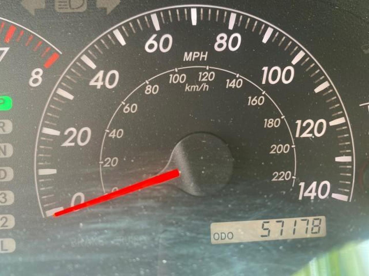 2005 Desert Sand Mica /Stone Toyota Camry LE LOW MILES 57,170 1 FLORIDA (4T1BE32KX5U) with an 2.4L DOHC SEFI Vvti 16-Valve 4-Cyl Engine engine, Automatic transmission, located at 4701 North Dixie Hwy, Pompano Beach, FL, 33064, (954) 422-2889, 26.240938, -80.123474 - OUR WEBPAGE FLORIDACARS1.COM HAS OVER 100 PHOTOS AND FREE CARFAX LINK 2005 TOYOTA CAMRY LE AUTO AC VIN: 4T1BE32KX5U991049 4 T 1 B E 3 2 K X 5 U 9 9 1 0 4 9 SEDAN 4 DR 2.4L I4 F DOHC 16V 34 MPG GASOLINE FRONT WHEEL DRIVE Top Features Cloth Seats Basic Features ABS Brakes Automatic Transmission Power - Photo#18