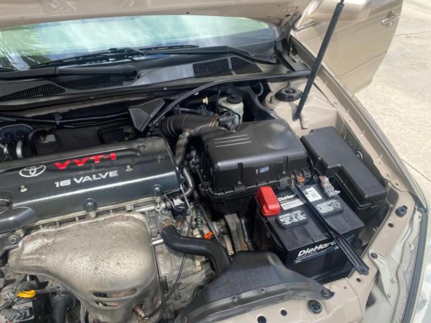 2005 Desert Sand Mica /Stone Toyota Camry LE LOW MILES 57,170 1 FLORIDA (4T1BE32KX5U) with an 2.4L DOHC SEFI Vvti 16-Valve 4-Cyl Engine engine, Automatic transmission, located at 4701 North Dixie Hwy, Pompano Beach, FL, 33064, (954) 422-2889, 26.240938, -80.123474 - OUR WEBPAGE FLORIDACARS1.COM HAS OVER 100 PHOTOS AND FREE CARFAX LINK 2005 TOYOTA CAMRY LE AUTO AC VIN: 4T1BE32KX5U991049 4 T 1 B E 3 2 K X 5 U 9 9 1 0 4 9 SEDAN 4 DR 2.4L I4 F DOHC 16V 34 MPG GASOLINE FRONT WHEEL DRIVE Top Features Cloth Seats Basic Features ABS Brakes Automatic Transmission Power - Photo#26