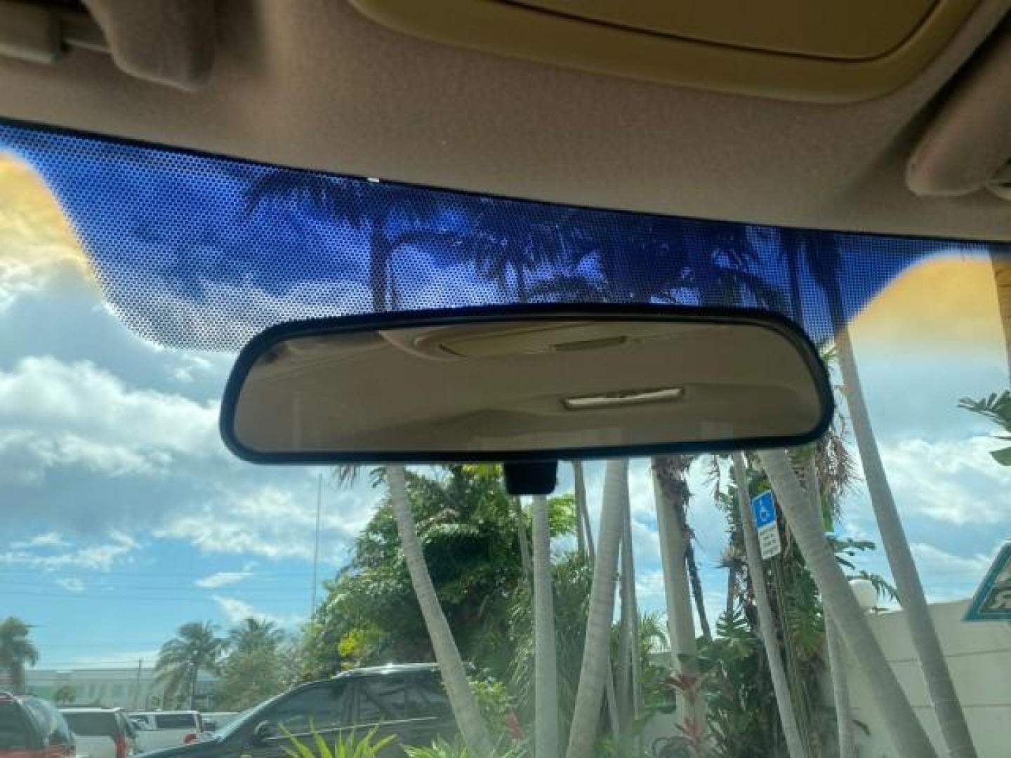 2005 Desert Sand Mica /Stone Toyota Camry LE LOW MILES 57,170 1 FLORIDA (4T1BE32KX5U) with an 2.4L DOHC SEFI Vvti 16-Valve 4-Cyl Engine engine, Automatic transmission, located at 4701 North Dixie Hwy, Pompano Beach, FL, 33064, (954) 422-2889, 26.240938, -80.123474 - OUR WEBPAGE FLORIDACARS1.COM HAS OVER 100 PHOTOS AND FREE CARFAX LINK 2005 TOYOTA CAMRY LE AUTO AC VIN: 4T1BE32KX5U991049 4 T 1 B E 3 2 K X 5 U 9 9 1 0 4 9 SEDAN 4 DR 2.4L I4 F DOHC 16V 34 MPG GASOLINE FRONT WHEEL DRIVE Top Features Cloth Seats Basic Features ABS Brakes Automatic Transmission Power - Photo#54