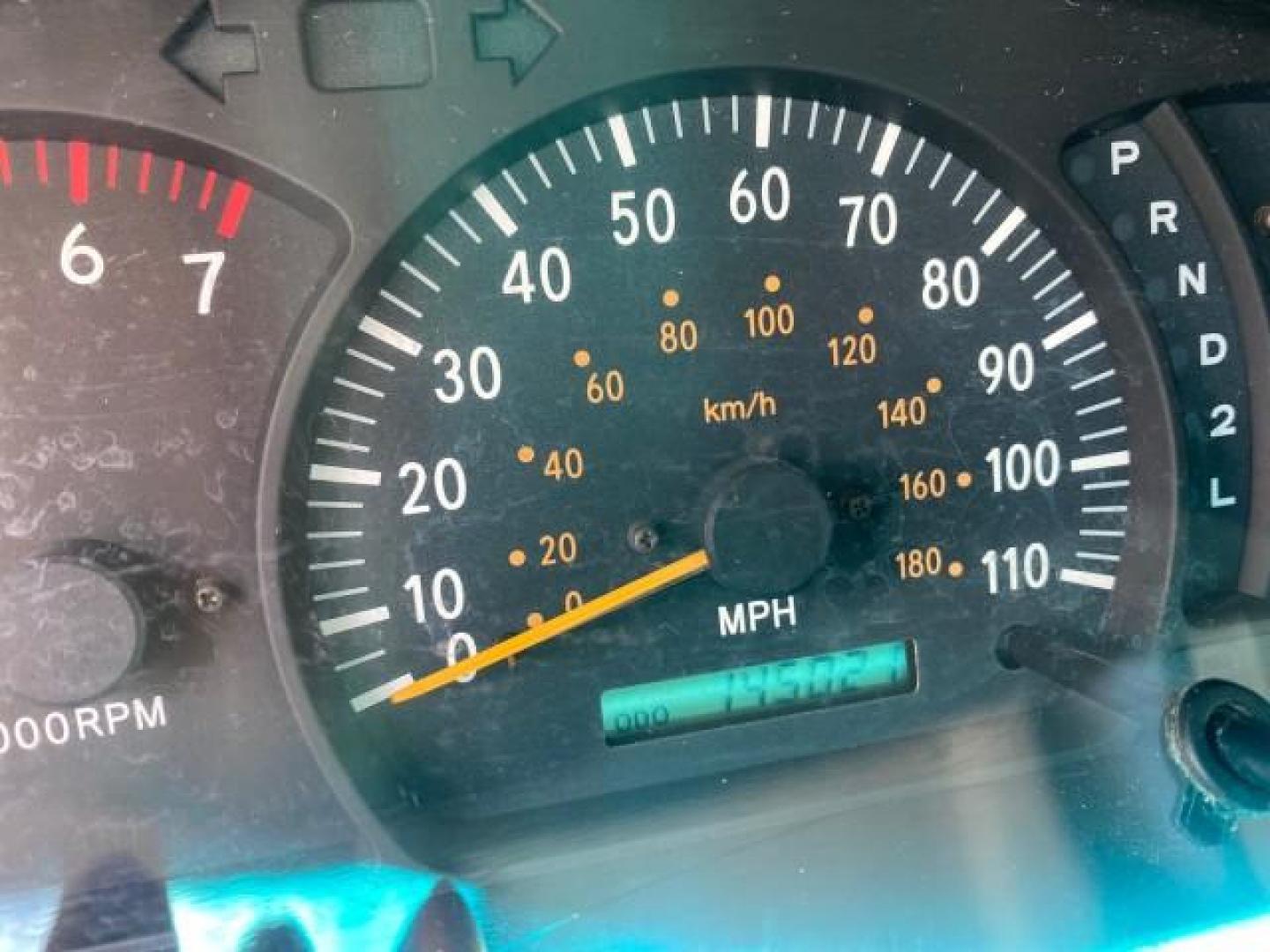 2002 Thunder Grey Metallic /Gray Toyota Tundra SR5 1 OWNER FLORIDA 4X4 (5TBBT44102S) with an 4.7L DOHC EFI 32-Valve V8 i-Force Engine engine, Automatic transmission, located at 4701 North Dixie Hwy, Pompano Beach, FL, 33064, (954) 422-2889, 26.240938, -80.123474 - OUR WEBPAGE FLORIDACARS1.COM HAS OVER 100 PHOTOS AND FREE CARFAX LINK 2002 TOYOTA TUNDRA SR5 V8 VIN: 5TBBT44102S289903 5 T B B T 4 4 1 0 2 S 2 8 9 9 0 3 4 DOOR EXTENDED CAB PICKUP 4 DR 4.7L V8 F DOHC 32V GASOLINE REAR WHEEL DRIVE W/ 4X4 Top Features 4WD/AWD Cloth Seats Alloy Wheels Tow Hitch Bed Lin - Photo#18