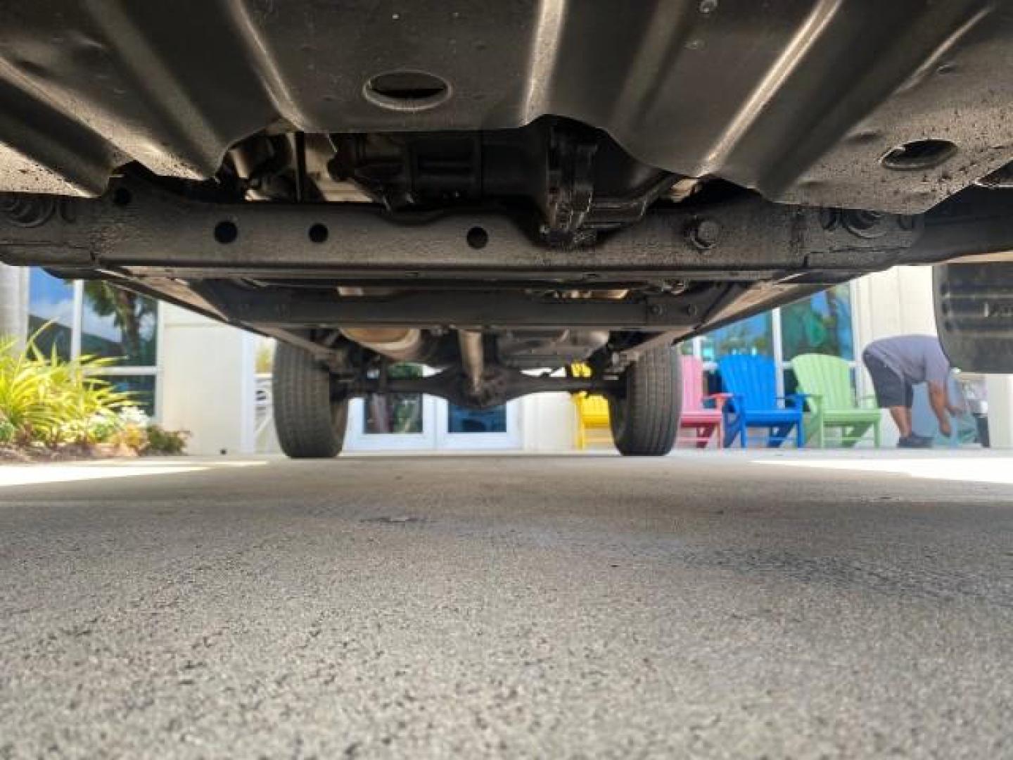 2002 Thunder Grey Metallic /Gray Toyota Tundra SR5 1 OWNER FLORIDA 4X4 (5TBBT44102S) with an 4.7L DOHC EFI 32-Valve V8 i-Force Engine engine, Automatic transmission, located at 4701 North Dixie Hwy, Pompano Beach, FL, 33064, (954) 422-2889, 26.240938, -80.123474 - OUR WEBPAGE FLORIDACARS1.COM HAS OVER 100 PHOTOS AND FREE CARFAX LINK 2002 TOYOTA TUNDRA SR5 V8 VIN: 5TBBT44102S289903 5 T B B T 4 4 1 0 2 S 2 8 9 9 0 3 4 DOOR EXTENDED CAB PICKUP 4 DR 4.7L V8 F DOHC 32V GASOLINE REAR WHEEL DRIVE W/ 4X4 Top Features 4WD/AWD Cloth Seats Alloy Wheels Tow Hitch Bed Lin - Photo#21