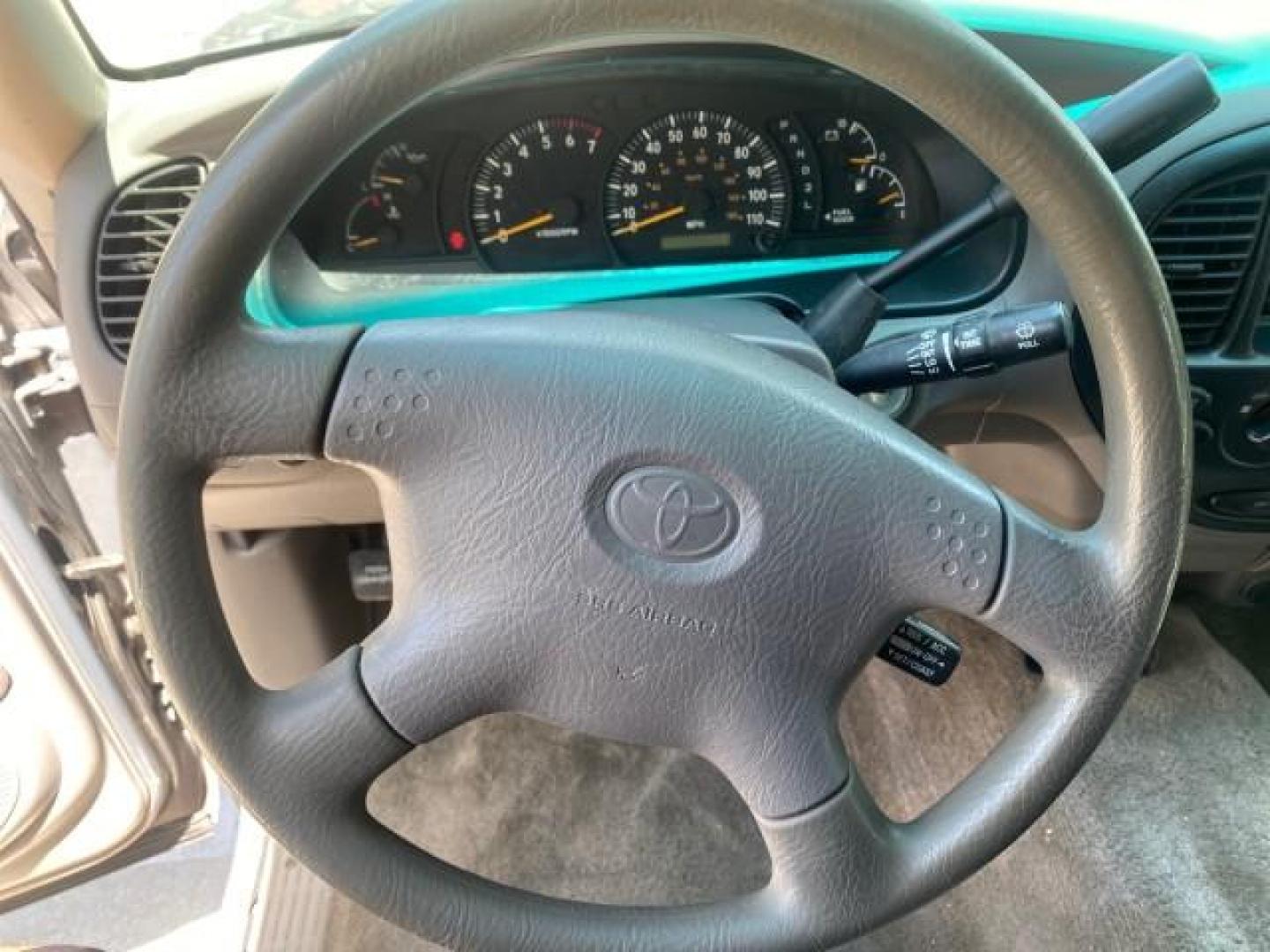 2002 Thunder Grey Metallic /Gray Toyota Tundra SR5 1 OWNER FLORIDA 4X4 (5TBBT44102S) with an 4.7L DOHC EFI 32-Valve V8 i-Force Engine engine, Automatic transmission, located at 4701 North Dixie Hwy, Pompano Beach, FL, 33064, (954) 422-2889, 26.240938, -80.123474 - OUR WEBPAGE FLORIDACARS1.COM HAS OVER 100 PHOTOS AND FREE CARFAX LINK 2002 TOYOTA TUNDRA SR5 V8 VIN: 5TBBT44102S289903 5 T B B T 4 4 1 0 2 S 2 8 9 9 0 3 4 DOOR EXTENDED CAB PICKUP 4 DR 4.7L V8 F DOHC 32V GASOLINE REAR WHEEL DRIVE W/ 4X4 Top Features 4WD/AWD Cloth Seats Alloy Wheels Tow Hitch Bed Lin - Photo#35