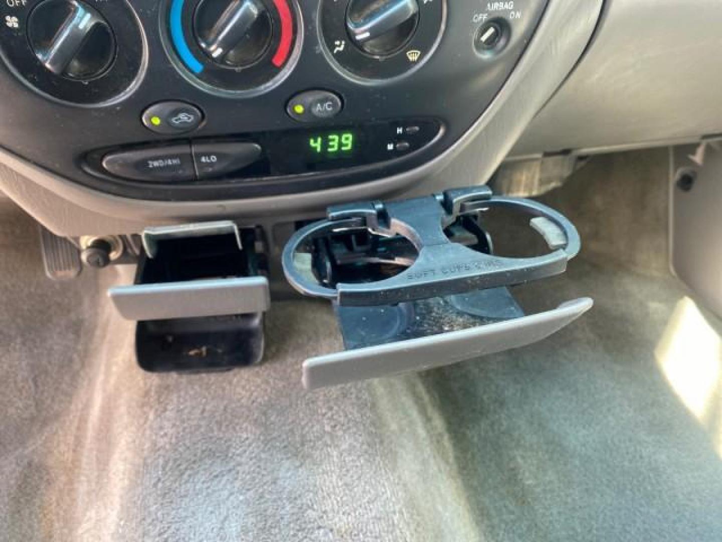 2002 Thunder Grey Metallic /Gray Toyota Tundra SR5 1 OWNER FLORIDA 4X4 (5TBBT44102S) with an 4.7L DOHC EFI 32-Valve V8 i-Force Engine engine, Automatic transmission, located at 4701 North Dixie Hwy, Pompano Beach, FL, 33064, (954) 422-2889, 26.240938, -80.123474 - OUR WEBPAGE FLORIDACARS1.COM HAS OVER 100 PHOTOS AND FREE CARFAX LINK 2002 TOYOTA TUNDRA SR5 V8 VIN: 5TBBT44102S289903 5 T B B T 4 4 1 0 2 S 2 8 9 9 0 3 4 DOOR EXTENDED CAB PICKUP 4 DR 4.7L V8 F DOHC 32V GASOLINE REAR WHEEL DRIVE W/ 4X4 Top Features 4WD/AWD Cloth Seats Alloy Wheels Tow Hitch Bed Lin - Photo#45