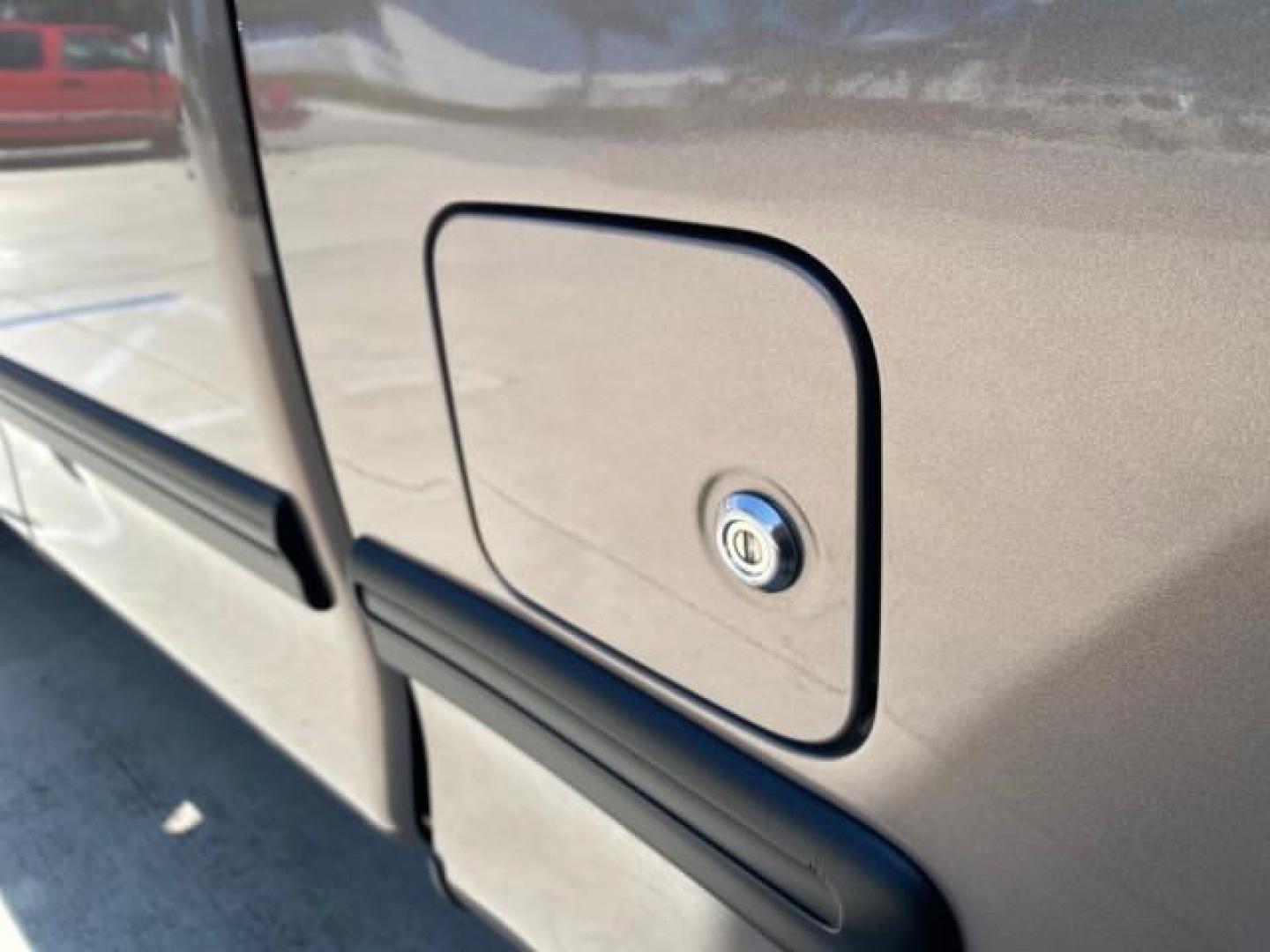 2002 Thunder Grey Metallic /Gray Toyota Tundra SR5 1 OWNER FLORIDA 4X4 (5TBBT44102S) with an 4.7L DOHC EFI 32-Valve V8 i-Force Engine engine, Automatic transmission, located at 4701 North Dixie Hwy, Pompano Beach, FL, 33064, (954) 422-2889, 26.240938, -80.123474 - OUR WEBPAGE FLORIDACARS1.COM HAS OVER 100 PHOTOS AND FREE CARFAX LINK 2002 TOYOTA TUNDRA SR5 V8 VIN: 5TBBT44102S289903 5 T B B T 4 4 1 0 2 S 2 8 9 9 0 3 4 DOOR EXTENDED CAB PICKUP 4 DR 4.7L V8 F DOHC 32V GASOLINE REAR WHEEL DRIVE W/ 4X4 Top Features 4WD/AWD Cloth Seats Alloy Wheels Tow Hitch Bed Lin - Photo#66