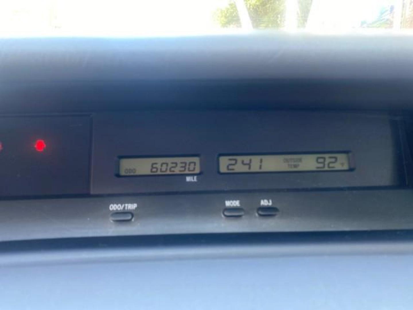 2001 Silver Spruce Metallic /Stone Toyota Avalon XLS w/Bucket Seats LOW MILES 60,208 (4T1BF28B71U) with an 3.0L 4-Cam MPFI 24-Valve V6 Aluminum Alloy Engine engine, Automatic transmission, located at 4701 North Dixie Hwy, Pompano Beach, FL, 33064, (954) 422-2889, 26.240938, -80.123474 - OUR WEBPAGE FLORIDACARS1.COM HAS OVER 100 PHOTOS AND FREE CARFAX LINK 2001 TOYOTA AVALON XL VIN: 4T1BF28B71U182293 4 T 1 B F 2 8 B 7 1 U 1 8 2 2 9 3 SEDAN 4 DR 3.0L V6 F DOHC 24V 29 MPG GASOLINE FRONT WHEEL DRIVE Top Features Alloy Wheels Cloth Seats Basic Features ABS Brakes Automatic Transmission - Photo#18