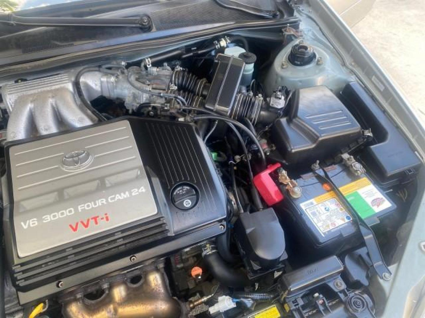 2001 Silver Spruce Metallic /Stone Toyota Avalon XLS w/Bucket Seats LOW MILES 60,208 (4T1BF28B71U) with an 3.0L 4-Cam MPFI 24-Valve V6 Aluminum Alloy Engine engine, Automatic transmission, located at 4701 North Dixie Hwy, Pompano Beach, FL, 33064, (954) 422-2889, 26.240938, -80.123474 - OUR WEBPAGE FLORIDACARS1.COM HAS OVER 100 PHOTOS AND FREE CARFAX LINK 2001 TOYOTA AVALON XL VIN: 4T1BF28B71U182293 4 T 1 B F 2 8 B 7 1 U 1 8 2 2 9 3 SEDAN 4 DR 3.0L V6 F DOHC 24V 29 MPG GASOLINE FRONT WHEEL DRIVE Top Features Alloy Wheels Cloth Seats Basic Features ABS Brakes Automatic Transmission - Photo#25