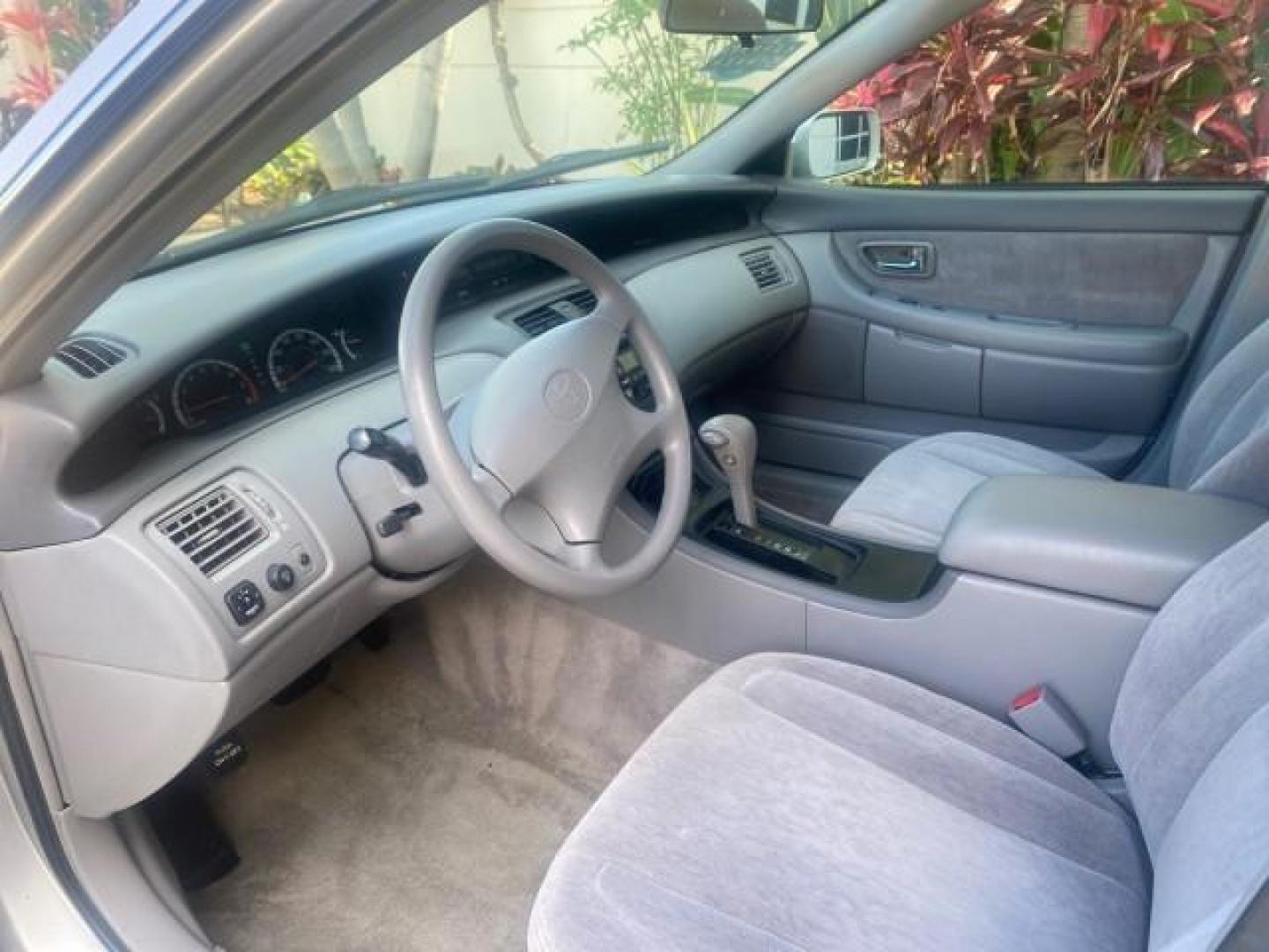 2001 Silver Spruce Metallic /Stone Toyota Avalon XLS w/Bucket Seats LOW MILES 60,208 (4T1BF28B71U) with an 3.0L 4-Cam MPFI 24-Valve V6 Aluminum Alloy Engine engine, Automatic transmission, located at 4701 North Dixie Hwy, Pompano Beach, FL, 33064, (954) 422-2889, 26.240938, -80.123474 - OUR WEBPAGE FLORIDACARS1.COM HAS OVER 100 PHOTOS AND FREE CARFAX LINK 2001 TOYOTA AVALON XL VIN: 4T1BF28B71U182293 4 T 1 B F 2 8 B 7 1 U 1 8 2 2 9 3 SEDAN 4 DR 3.0L V6 F DOHC 24V 29 MPG GASOLINE FRONT WHEEL DRIVE Top Features Alloy Wheels Cloth Seats Basic Features ABS Brakes Automatic Transmission - Photo#34