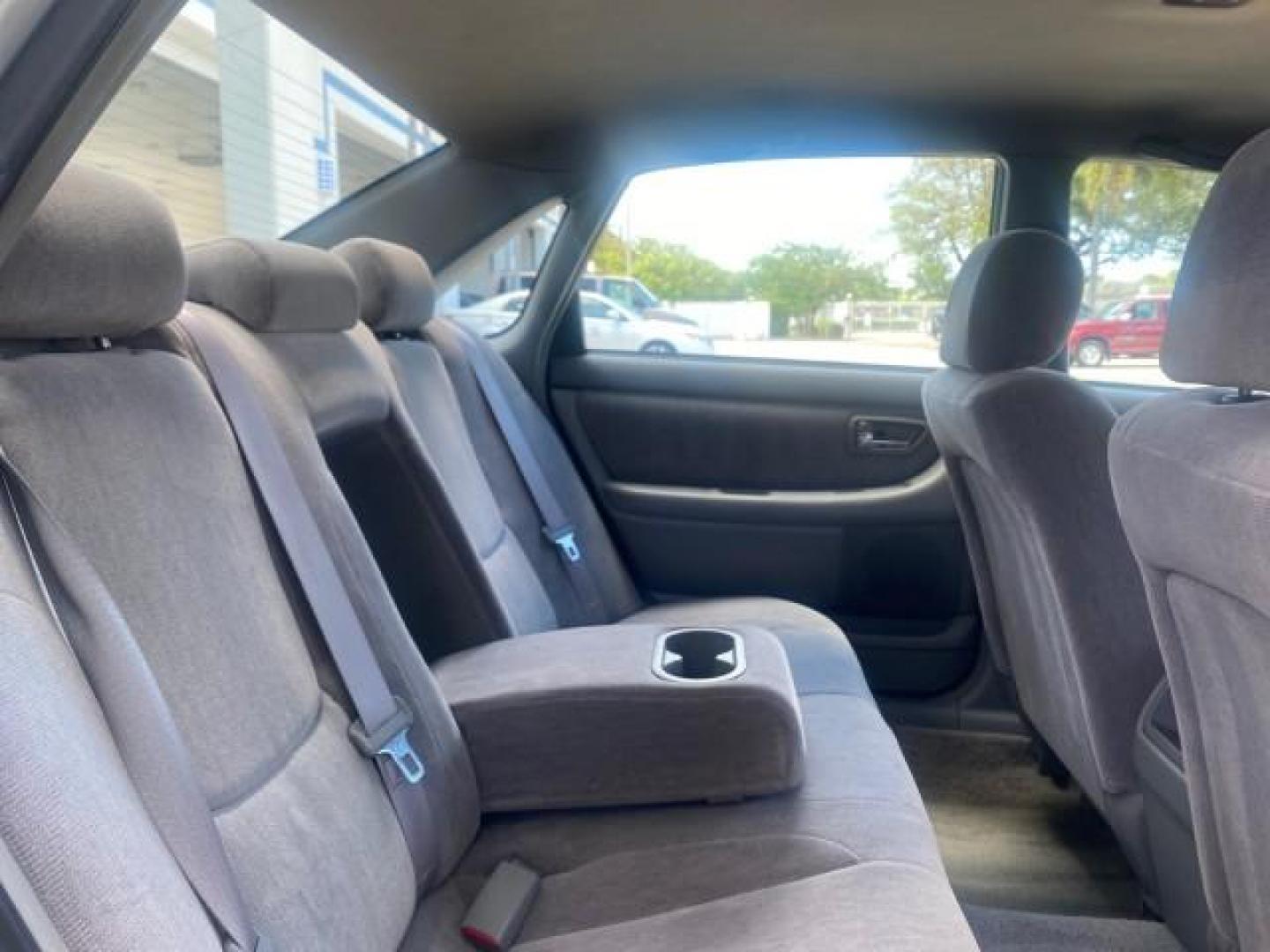 2001 Silver Spruce Metallic /Stone Toyota Avalon XLS w/Bucket Seats LOW MILES 60,208 (4T1BF28B71U) with an 3.0L 4-Cam MPFI 24-Valve V6 Aluminum Alloy Engine engine, Automatic transmission, located at 4701 North Dixie Hwy, Pompano Beach, FL, 33064, (954) 422-2889, 26.240938, -80.123474 - OUR WEBPAGE FLORIDACARS1.COM HAS OVER 100 PHOTOS AND FREE CARFAX LINK 2001 TOYOTA AVALON XL VIN: 4T1BF28B71U182293 4 T 1 B F 2 8 B 7 1 U 1 8 2 2 9 3 SEDAN 4 DR 3.0L V6 F DOHC 24V 29 MPG GASOLINE FRONT WHEEL DRIVE Top Features Alloy Wheels Cloth Seats Basic Features ABS Brakes Automatic Transmission - Photo#84
