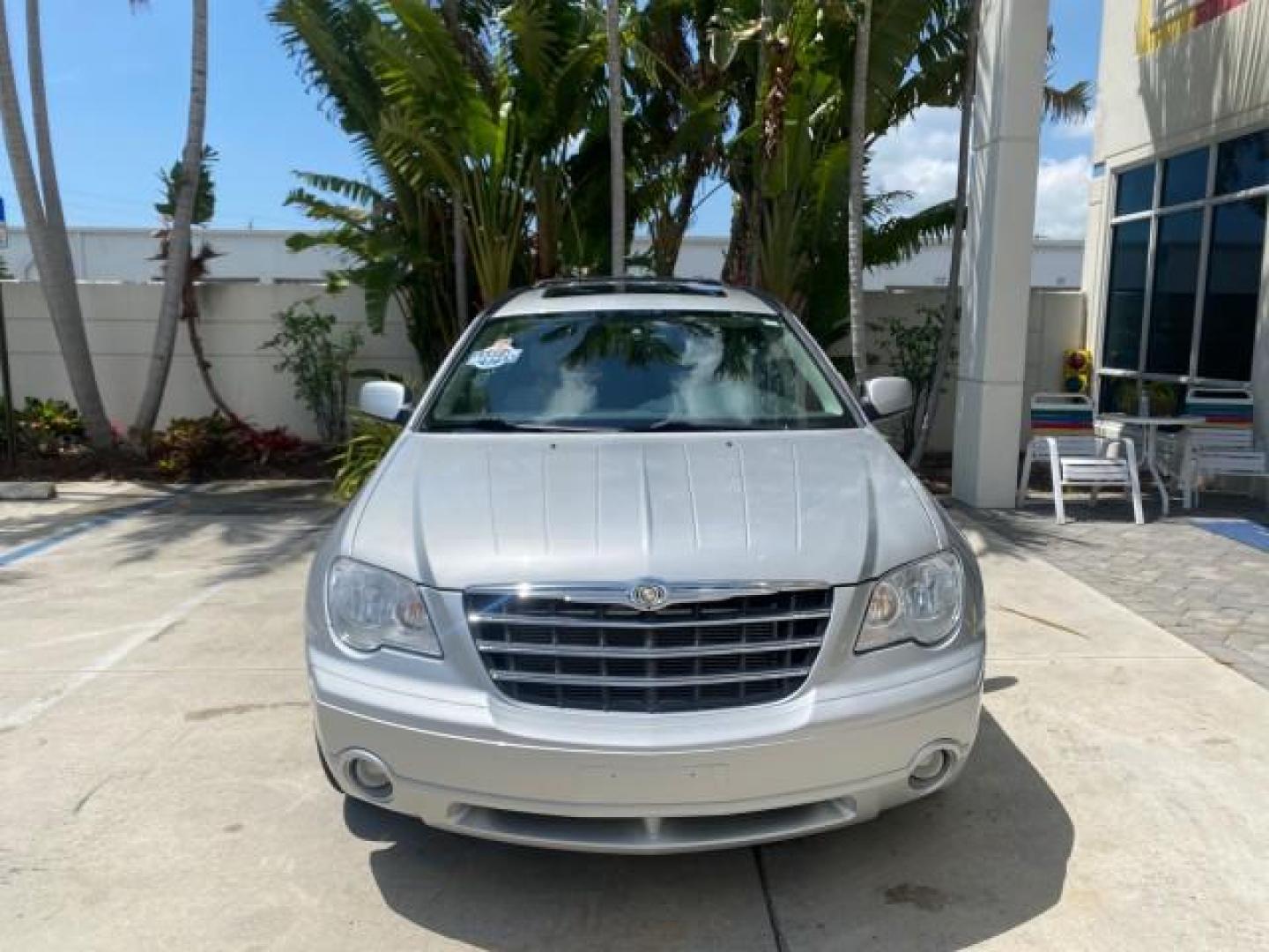 2008 Bright Silver Metallic /Pastel Slate Gray Chrysler Pacifica Touring 1 OWNER NC LOW MILES 55,531 (2A8GM68X38R) with an 4.0L SOHC V6 Engine engine, Automatic transmission, located at 4701 North Dixie Hwy, Pompano Beach, FL, 33064, (954) 422-2889, 26.240938, -80.123474 - OUR WEBPAGE FLORIDACARS1.COM HAS OVER 100 PHOTOS AND FREE CARFAX LINK 2008 CHRYSLER PACIFICA TOURING SIGNATURE SERIES $ 32,895 NEW! VIN: 2A8GM68X38R629737 2 A 8 G M 6 8 X 3 8 R 6 2 9 7 3 7 4 DOOR WAGON/SPORT UTILITY 4.0L V6 F SOHC 24V GASOLINE FRONT WHEEL DRIVE [29W] 29W TOURING SIGNATURE SERIES CUS - Photo#2